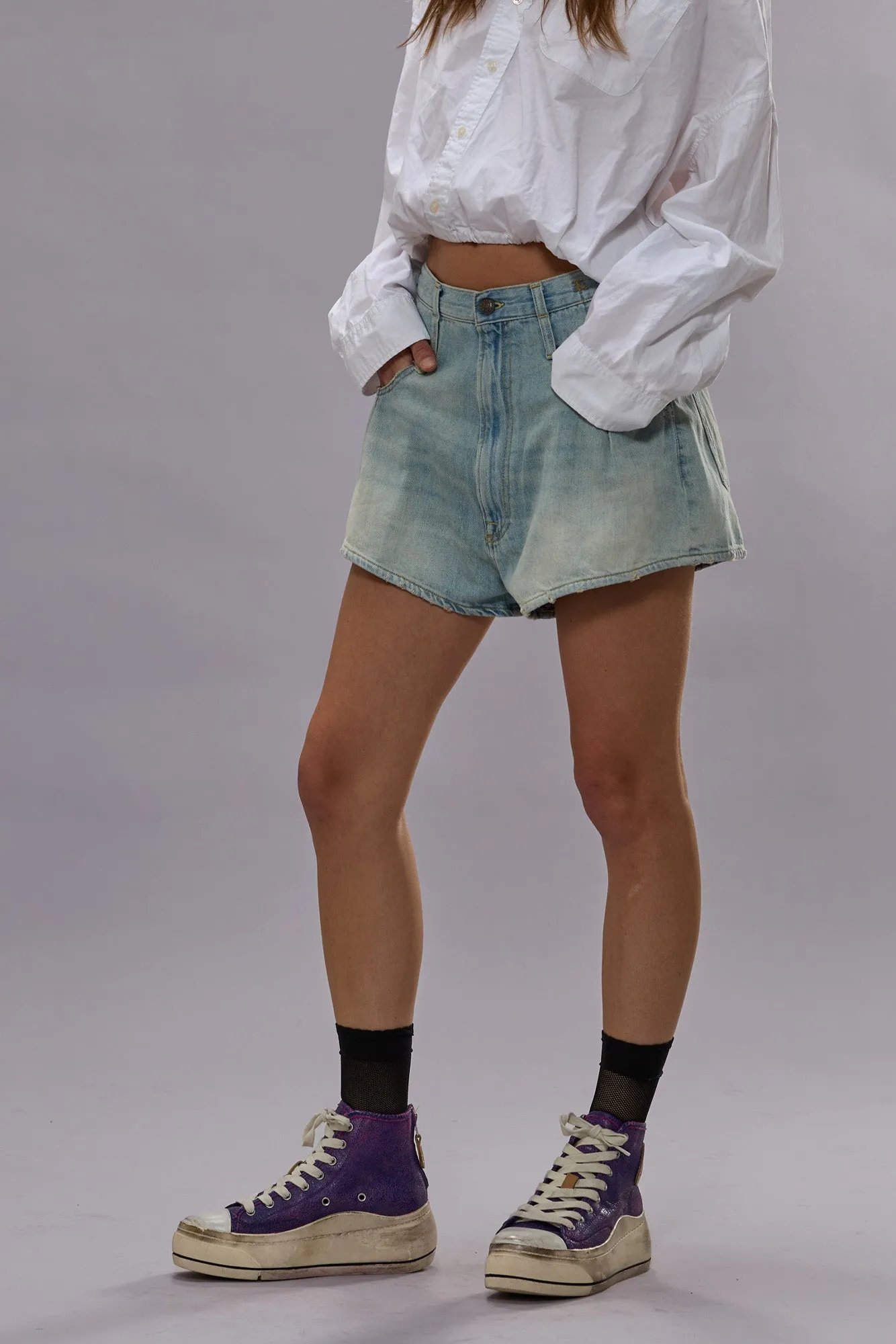 DOUBLE LOOP VENTI SHORT - TONI BLUE sold by R13