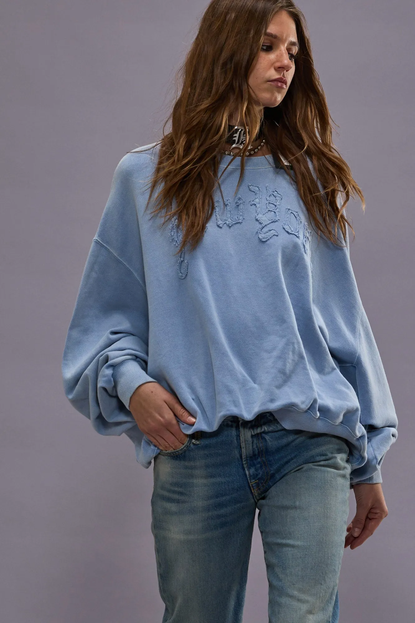 NEW YORK BALLOON CREWNECK - LIGHT BLUE sold by R13