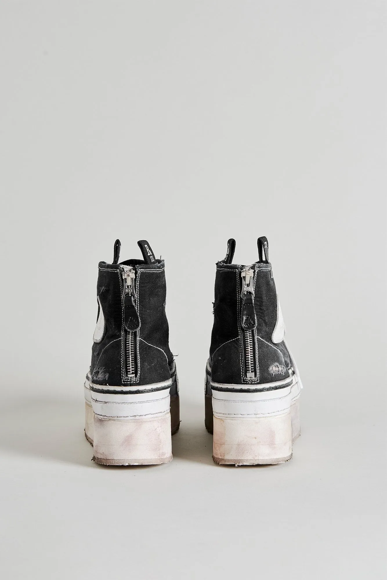 DISTRESSED COURTNEY - BLACK sold by R13 product image thumbnail 2