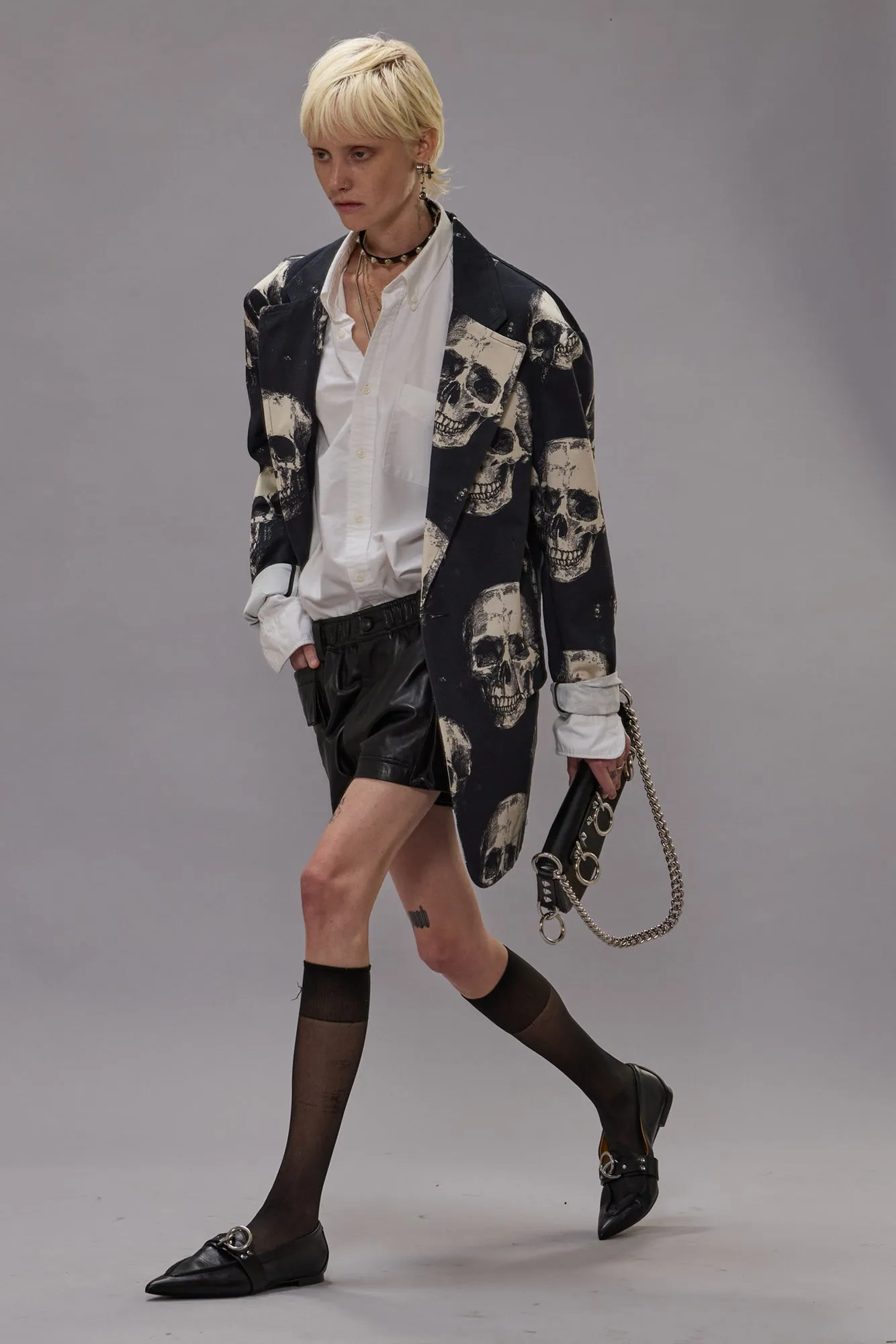 OVERSIZED RAGGED BLAZER - SKULLS ON BLACK sold by R13 product image thumbnail 2