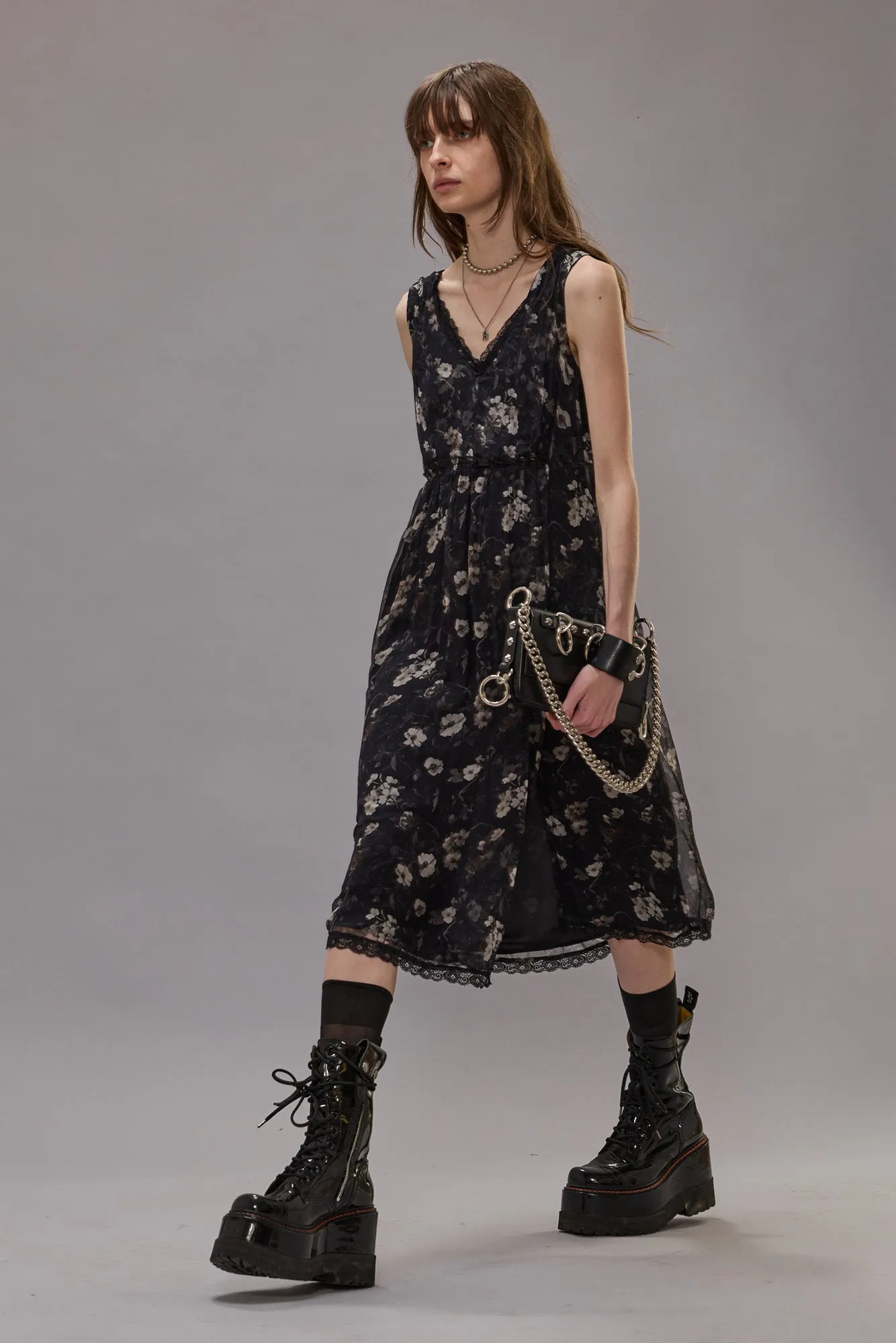 SLEEVELESS V-NECK MIDI - BLACK FLORAL sold by R13 product image thumbnail 2