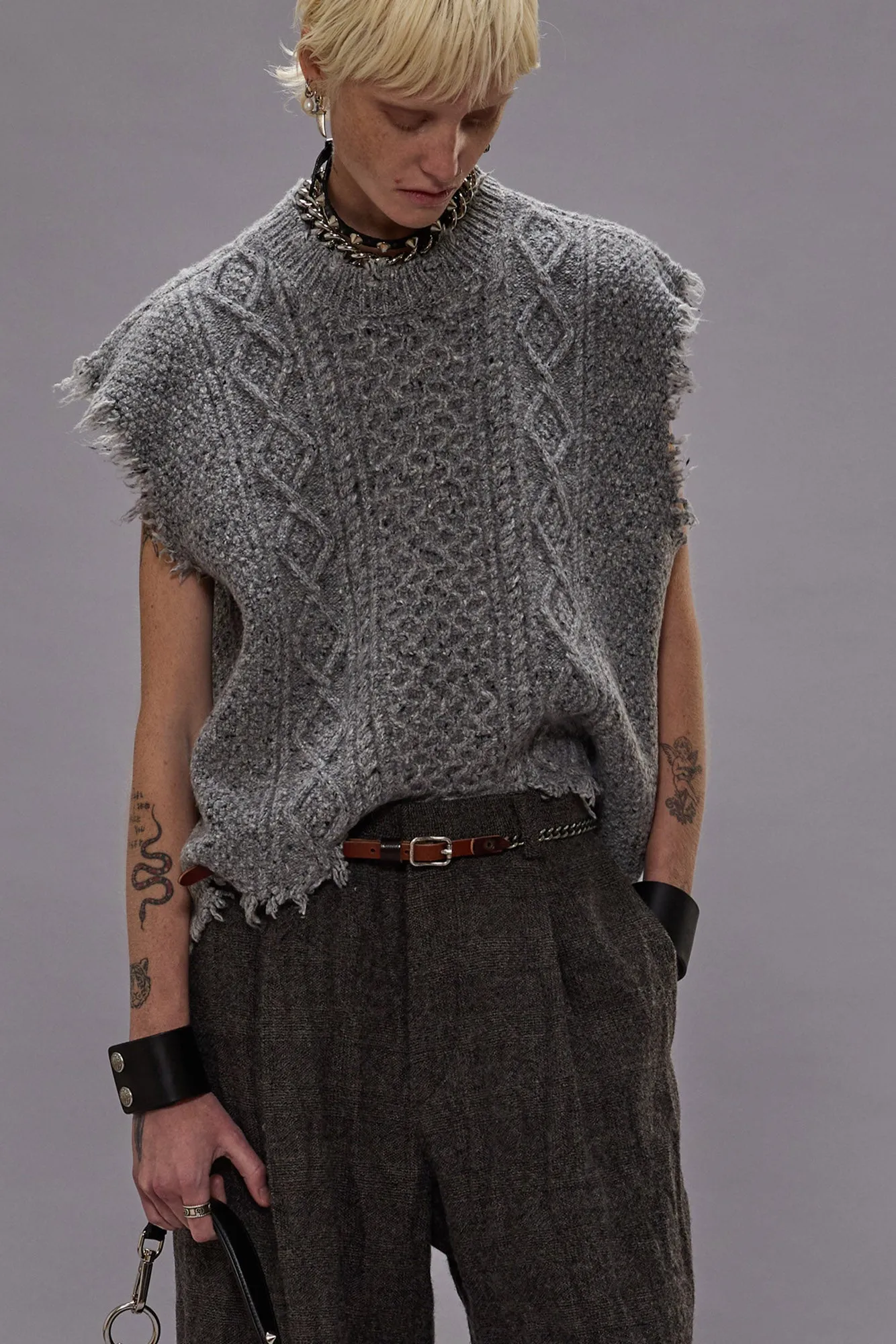 BOYFRIEND CABLE SWEATER VEST - HEATHER GREY TWEED sold by R13 product image thumbnail 2