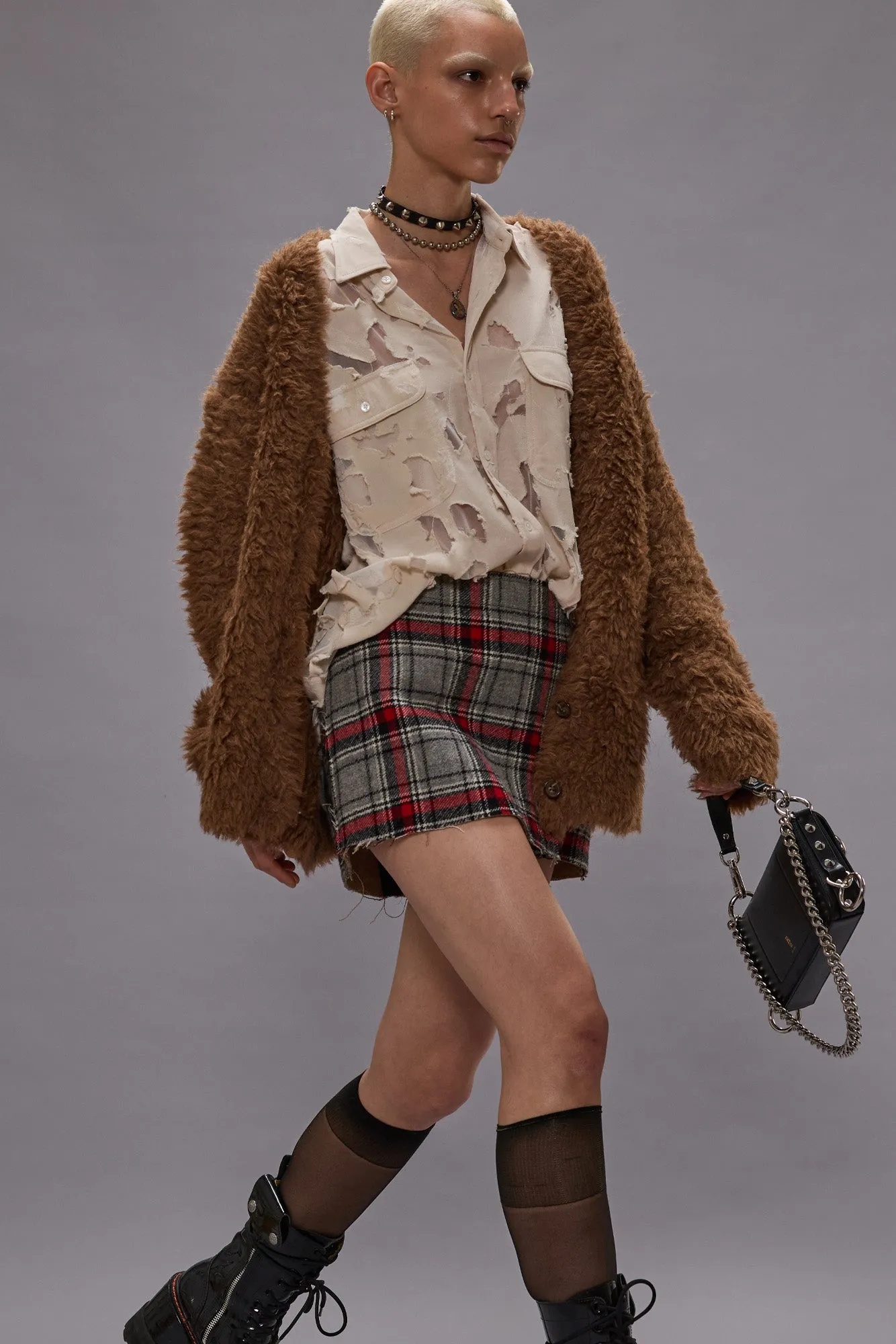 FLUFFY BOYFRIEND CARDIGAN - LIGHT BROWN sold by R13 product image thumbnail 2