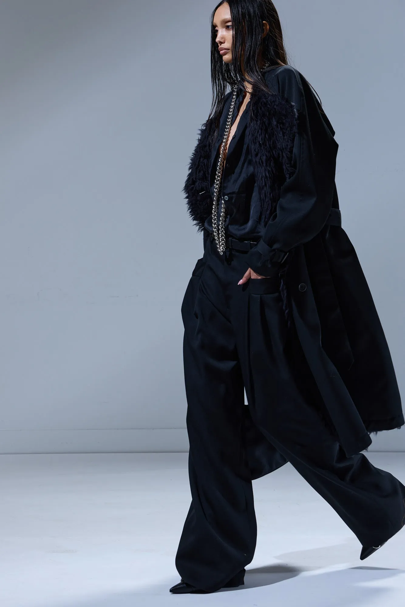 PLEATED POCKET TROUSER - BLACK sold by R13 product image thumbnail 2