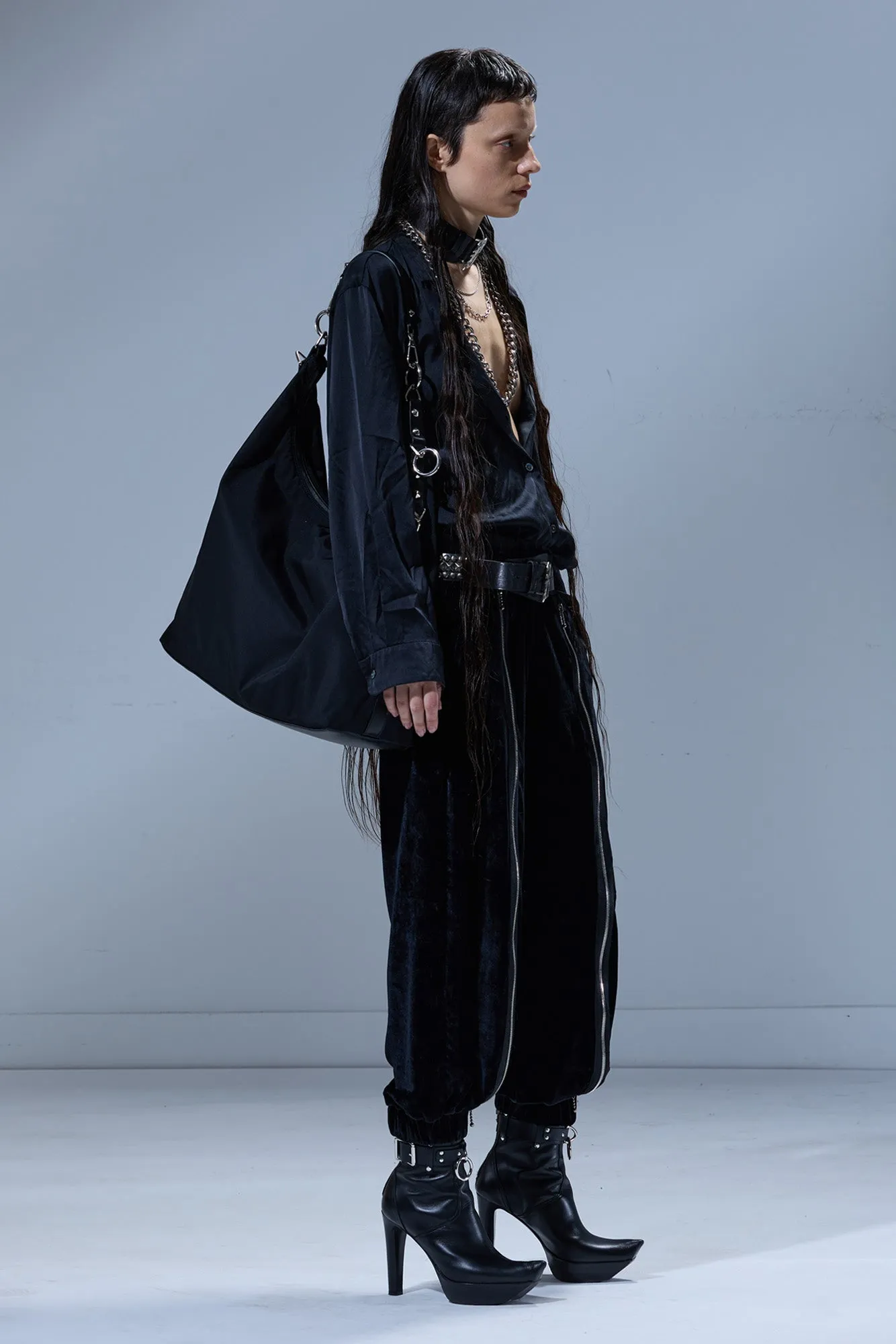 FRONT ZIPPER SWEATPANT - BLACK sold by R13 product image thumbnail 3