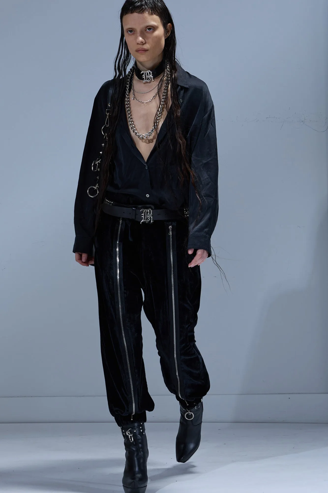 FRONT ZIPPER SWEATPANT - BLACK sold by R13 product image thumbnail 2