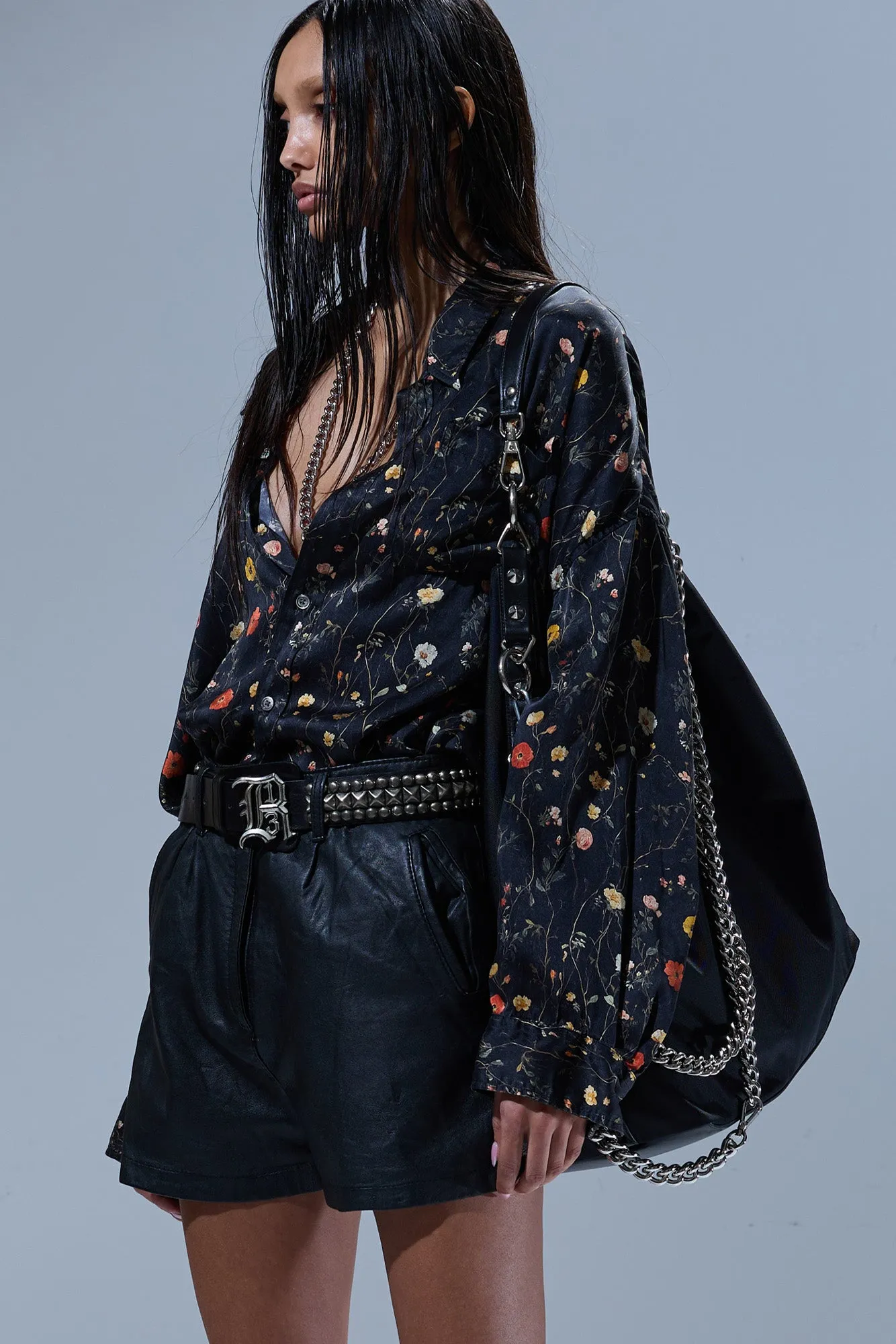 DROP NECK SHIRT - FLORAL ON BLACK sold by R13