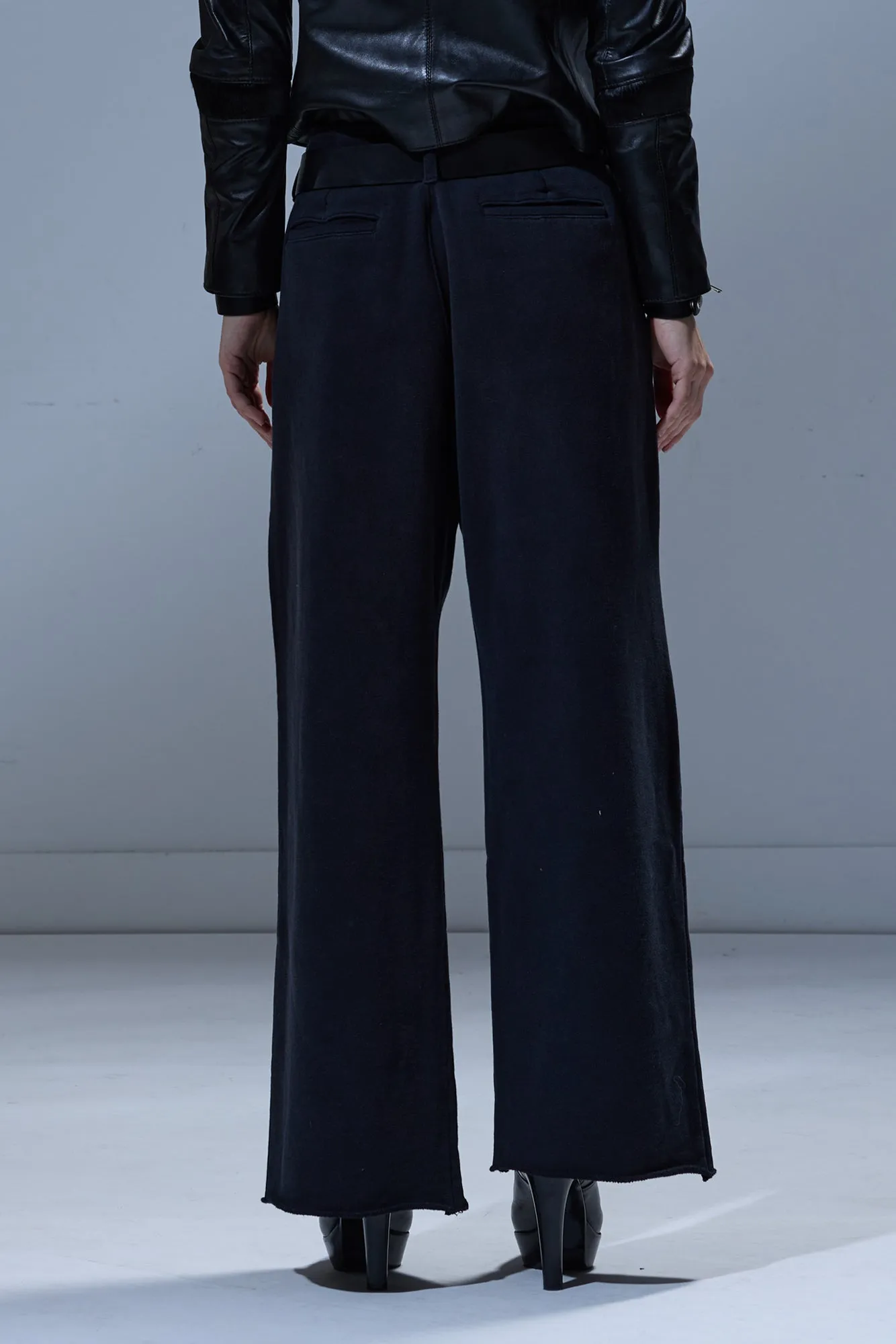 DOUBLE PLEAT SWEATPANT - BLACK sold by R13 product image thumbnail 3