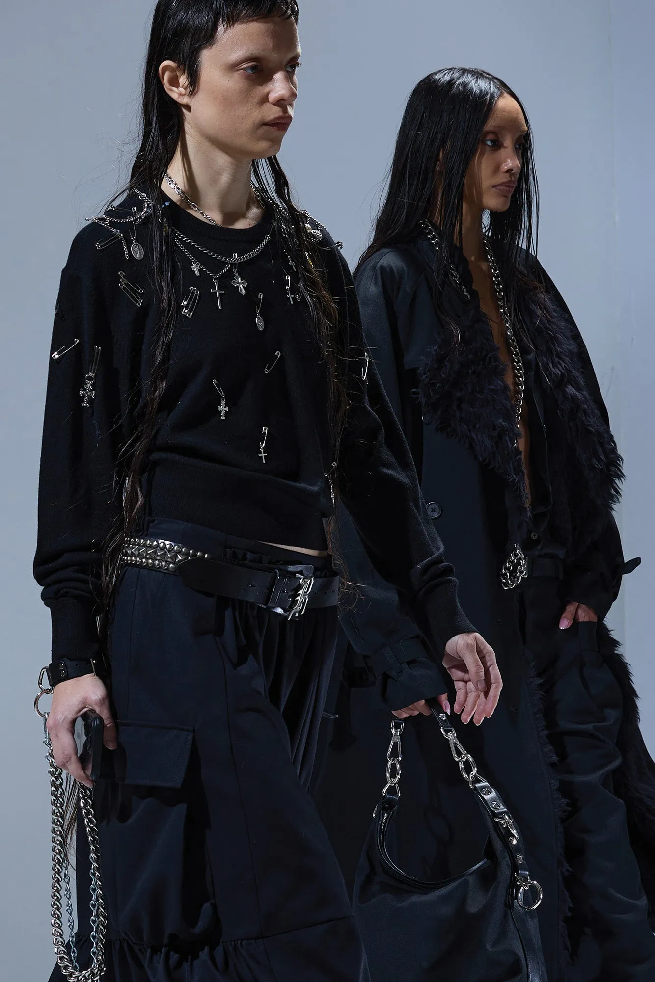 TIGHT WAIST CREWNECK SWEATER - BLACK sold by R13