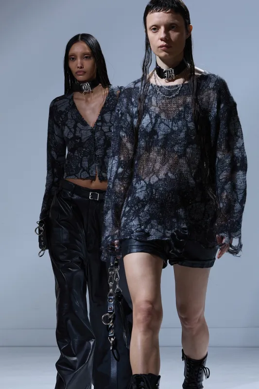 BOYFRIEND SWEATER WITH CAST-OFF NECK - BLACK LACE sold by R13
