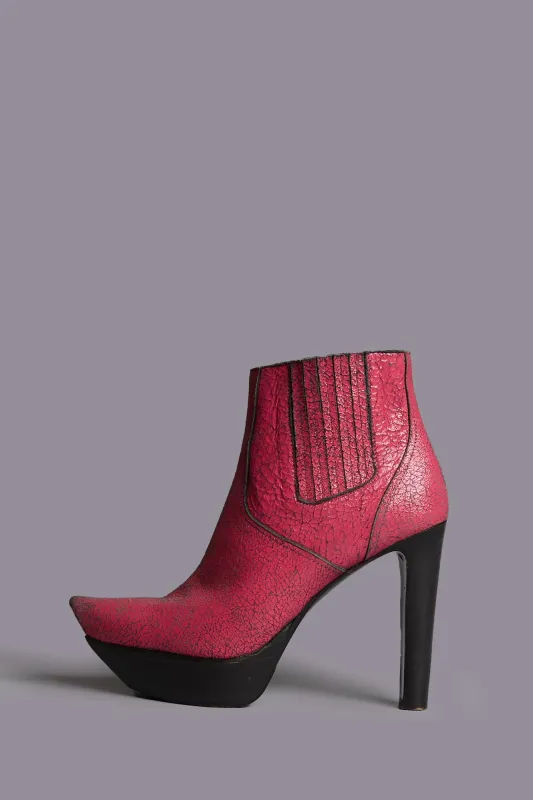 POINTY TOE PLATFORM HEELED BOOT - CRACKLE PINK sold by R13