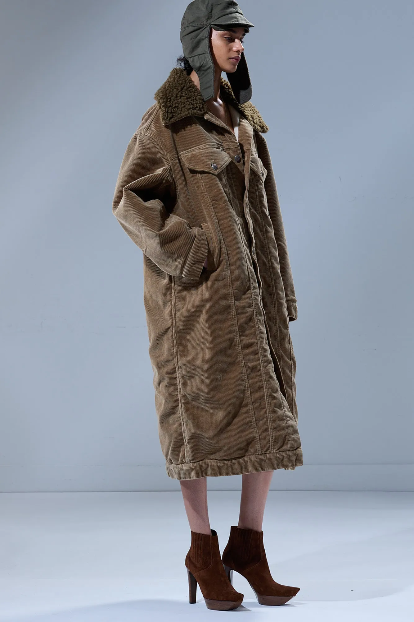 KAT TRUCKER COAT - HEAVY TAN CORD sold by R13 product image thumbnail 2