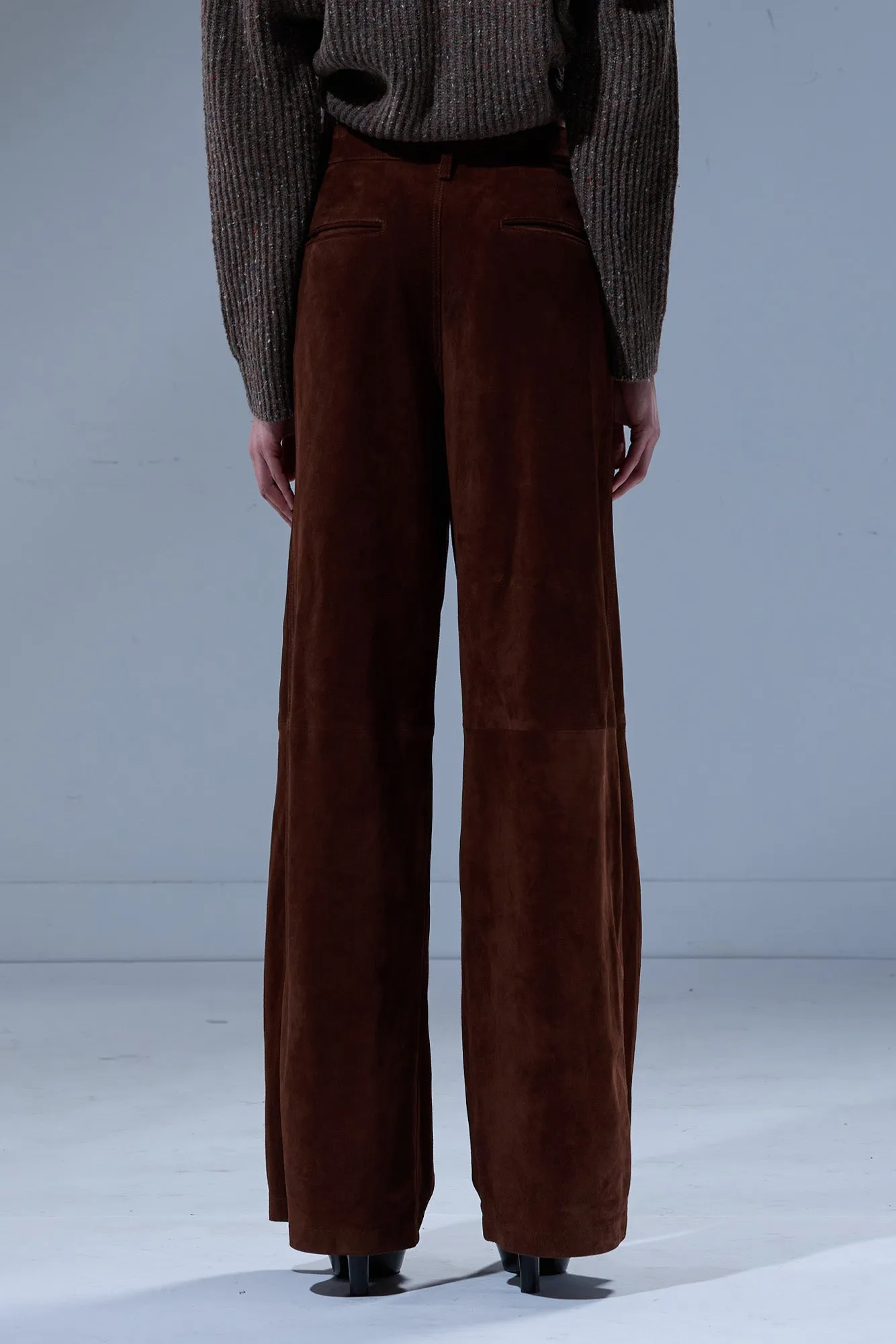 PLEATED WIDE LEG LEATHER PANT - BROWN SUEDE sold by R13 product image thumbnail 4
