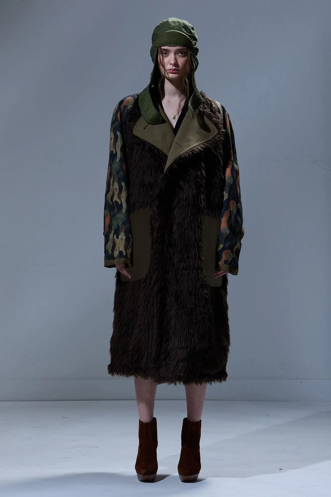 REVERSIBLE TRENCH LINER - BROWN sold by R13 product image thumbnail 3