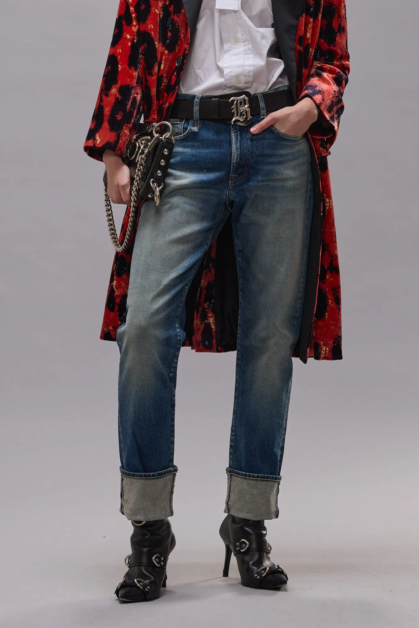 CUFFED ROMEO JEAN - ABYSS SELVEDGE BLUE STRETCH sold by R13 product image thumbnail 2