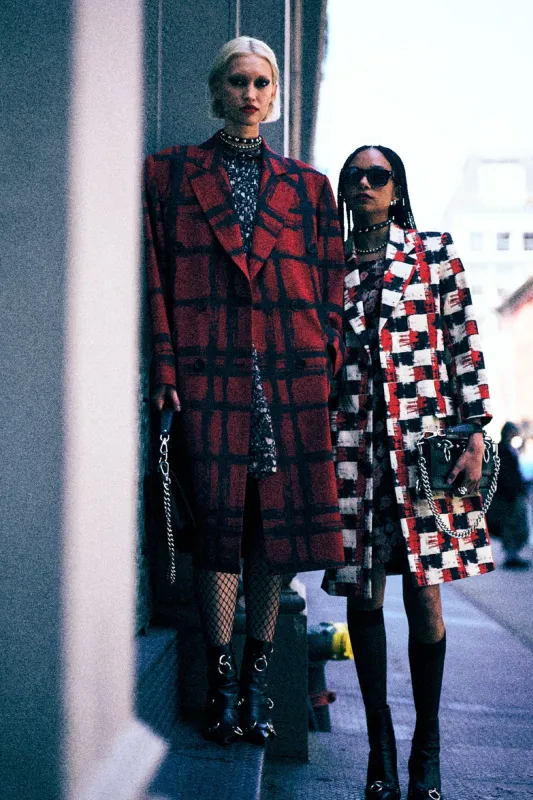 OVERSIZED DOUBLE-BREASTED COAT - RED BLACK PLAID sold by R13