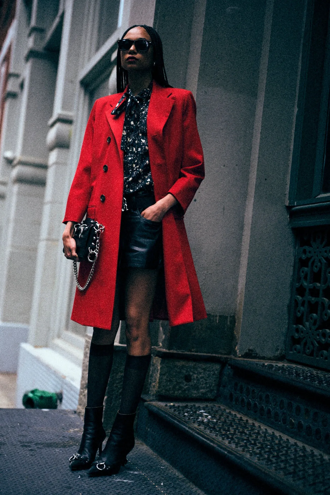 RELAXED DOUBLE BREASTED COAT - RED sold by R13