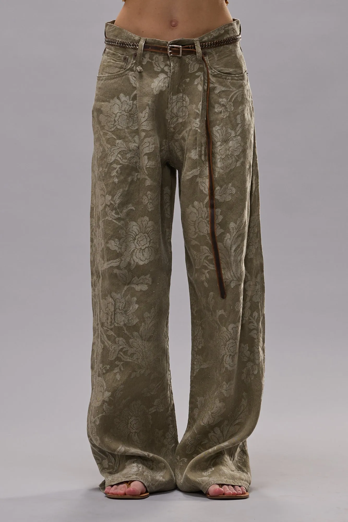 DAMON PLEATED TROUSER - OLIVE FLORAL sold by R13 product image thumbnail 4