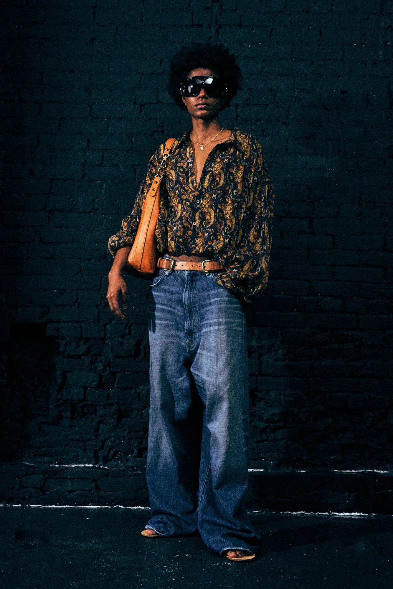 BUBBLE SHIRT WITH GATHERED YOKE - MULTICOLOR PAISLEY ON BLACK sold by R13 product image thumbnail 2