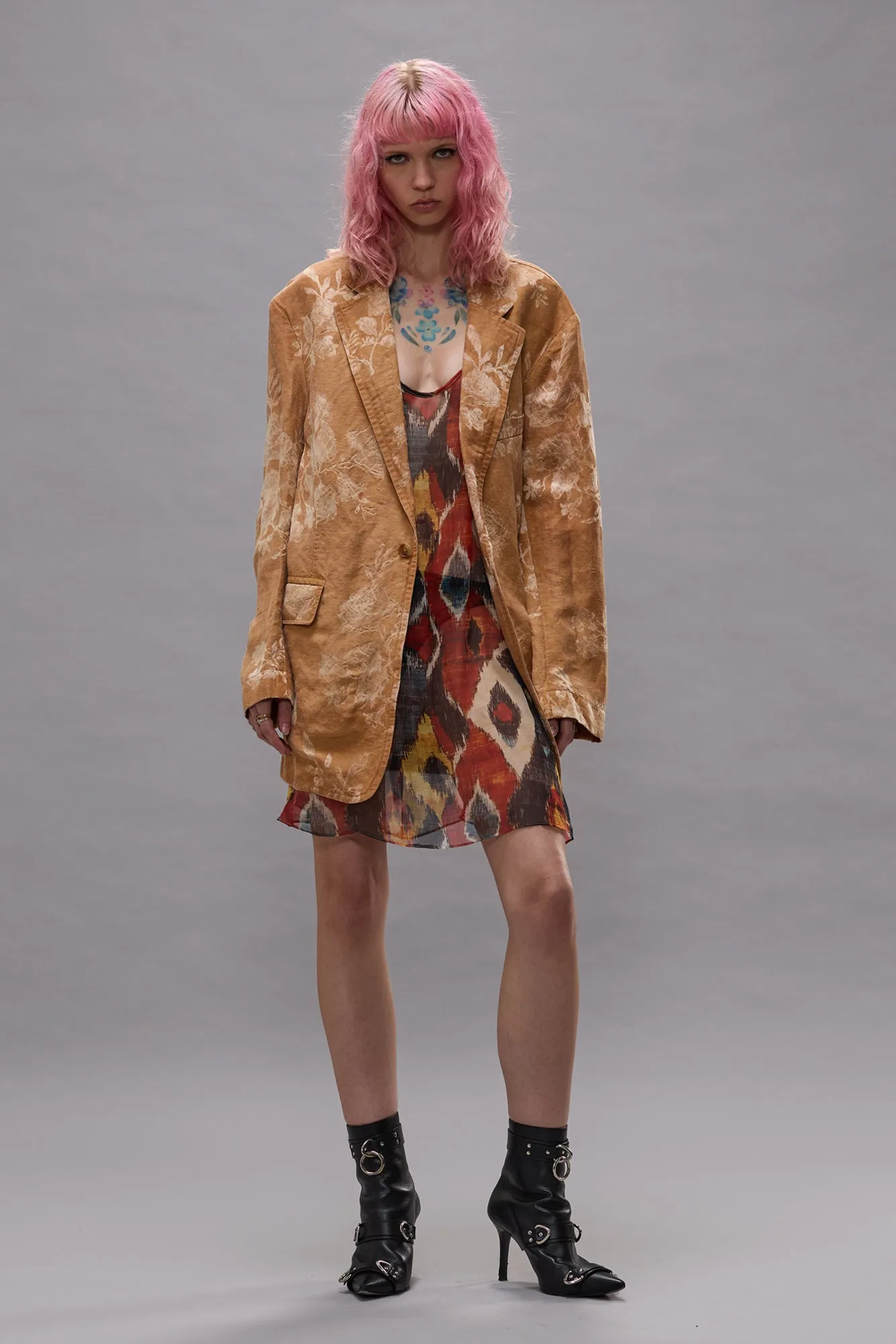 OVERSIZED RAGGED BLAZER - ORANGE FLORAL sold by R13 product image thumbnail 2