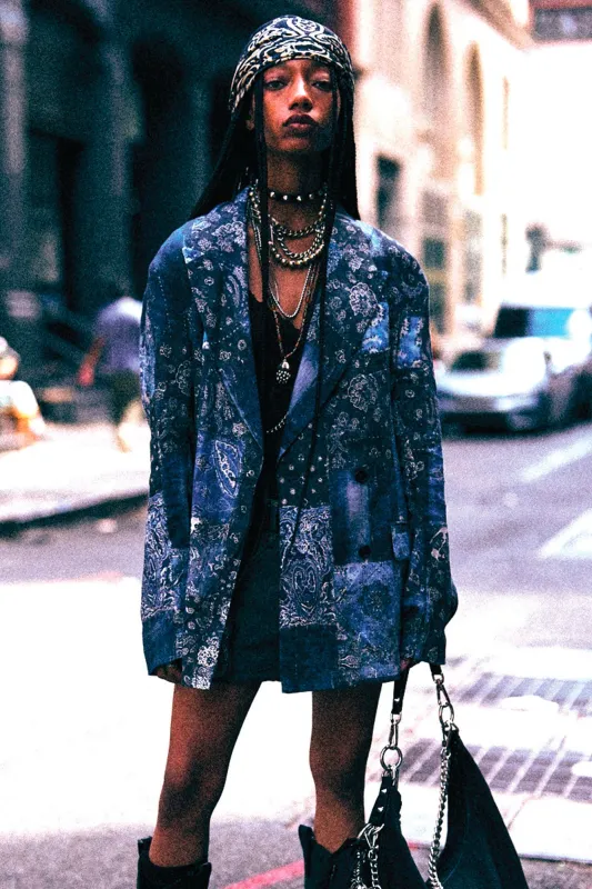 DOUBLE-BREASTED PEAK LAPEL RAGGED BLAZER - BLUE MULTI BANDANA made by R13