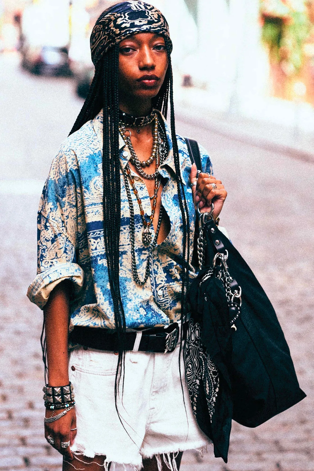 DROP NECK SHIRT - BLUE FOUR BANDANA PRINT sold by R13