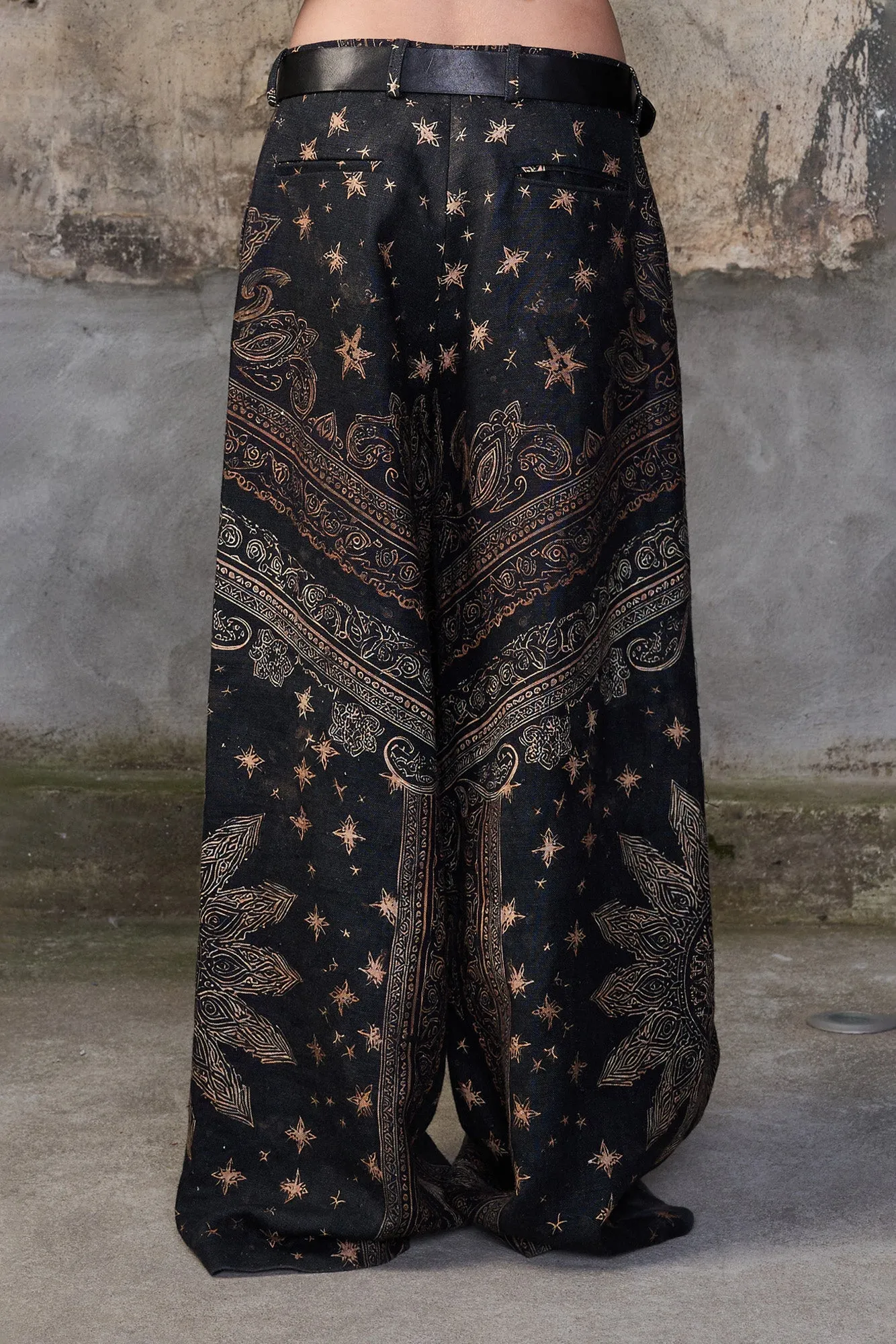 OVERSIZED CROSSOVER PANT - BLACK BANDANA sold by R13 product image thumbnail 4