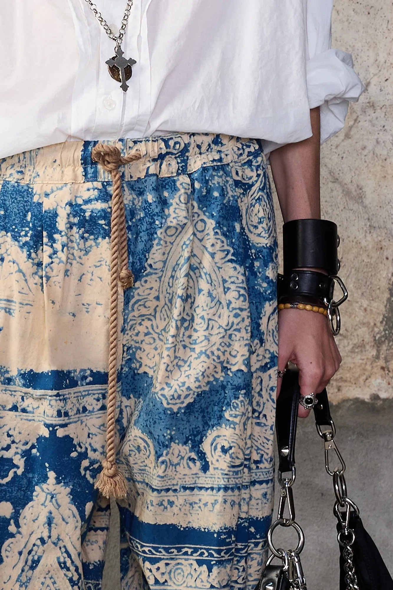 PLEATED RELAXED PANT WITH ELASTIC WAIST - BLUE FOUR BANDANA PRINT sold by R13 product image thumbnail 2