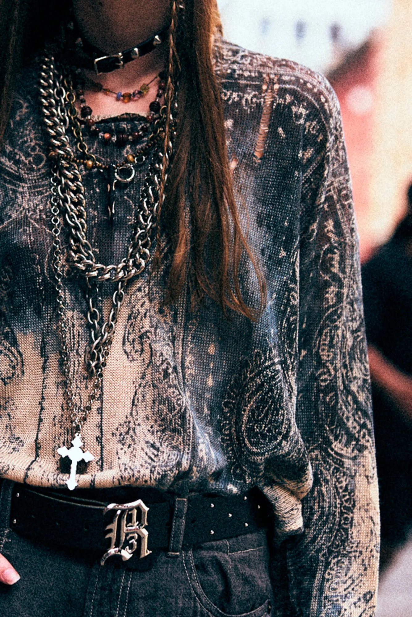 PRINTED BOYFRIEND SWEATER - BLUE FADED BANDANA sold by R13 product image thumbnail 3