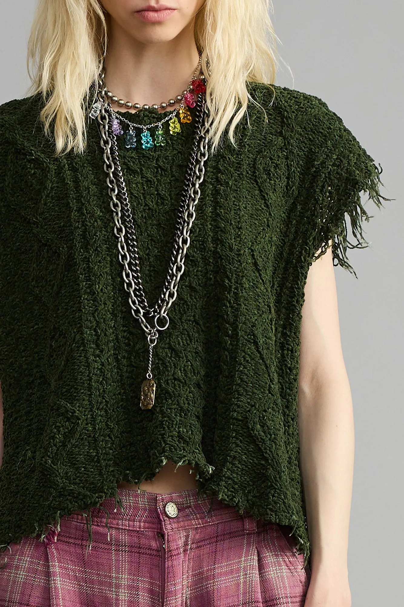 BOYFRIEND CABLE SWEATER VEST - DARK GREEN sold by R13 product image thumbnail 3