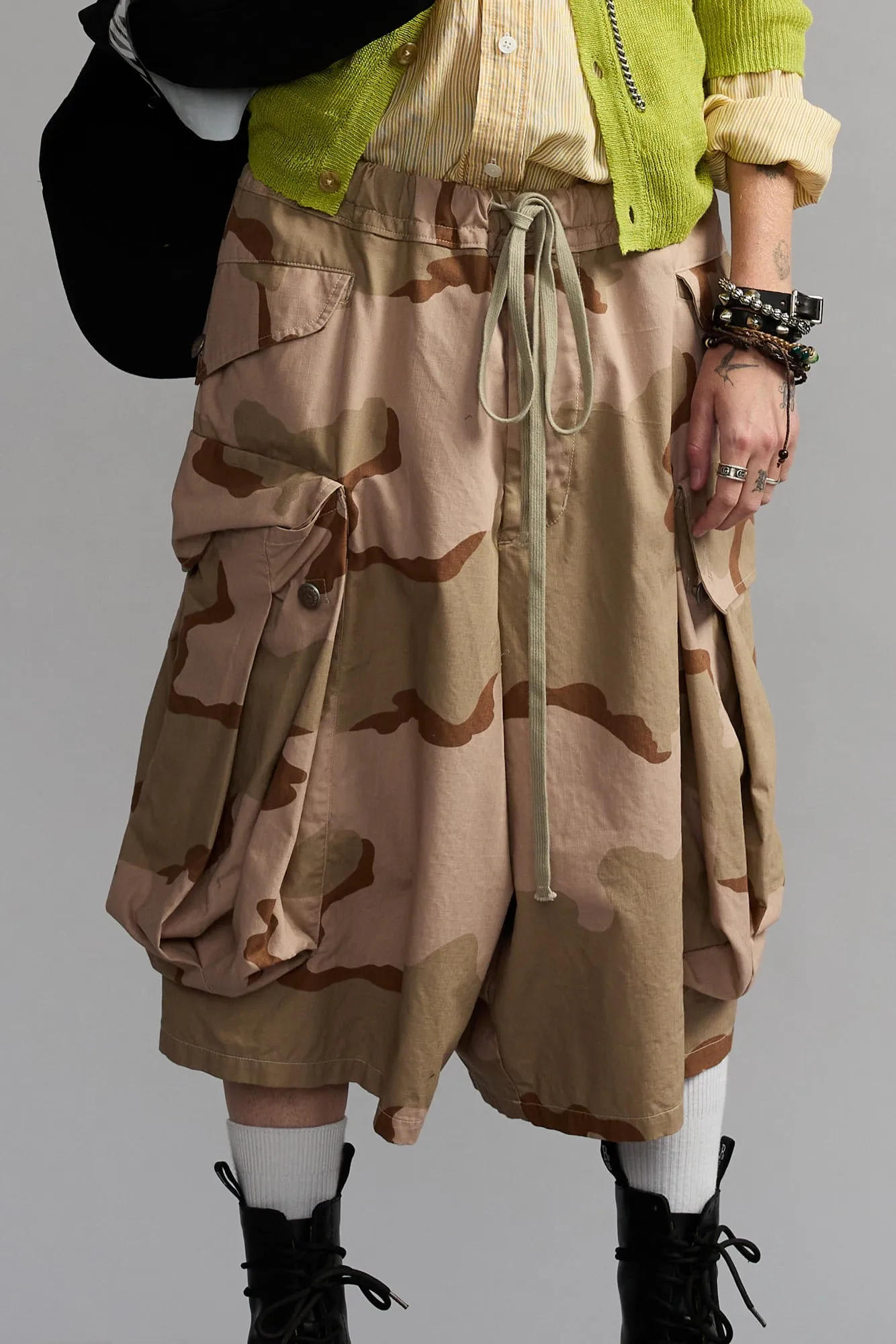 PLEATED JUMBO SHORT WITH ELASTIC WAIST - DUSTY PINK CAMO sold by R13 product image thumbnail 2