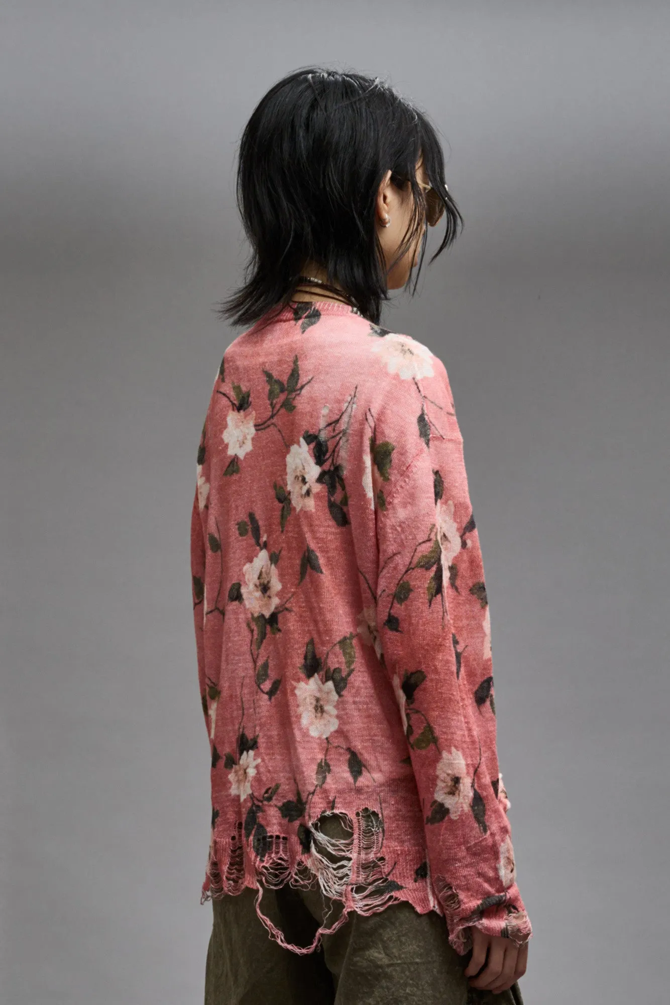 BOYFRIEND CARDIGAN - RED FLORAL sold by R13 product image thumbnail 5