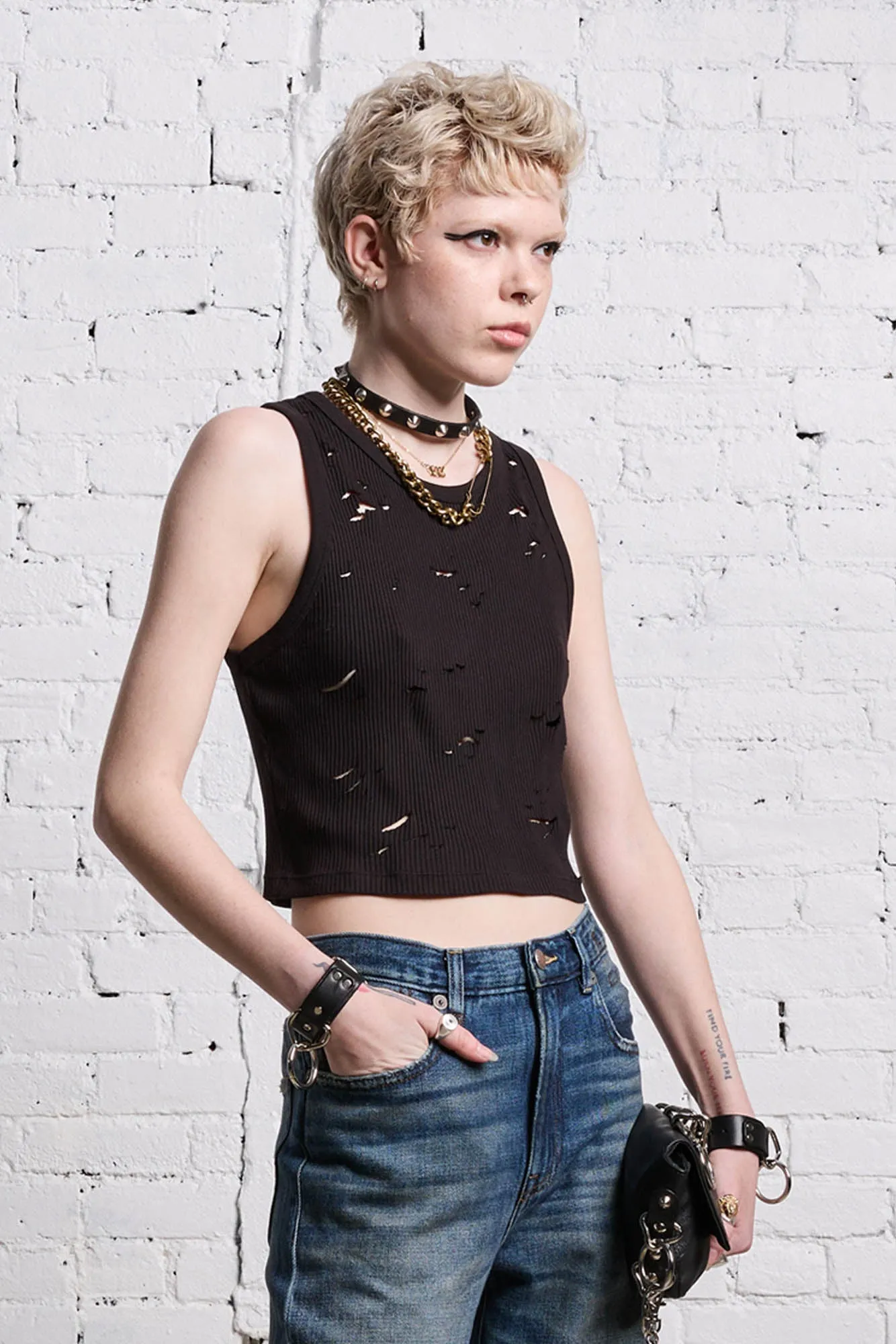 DISTRESSED TANK - BLACK sold by R13