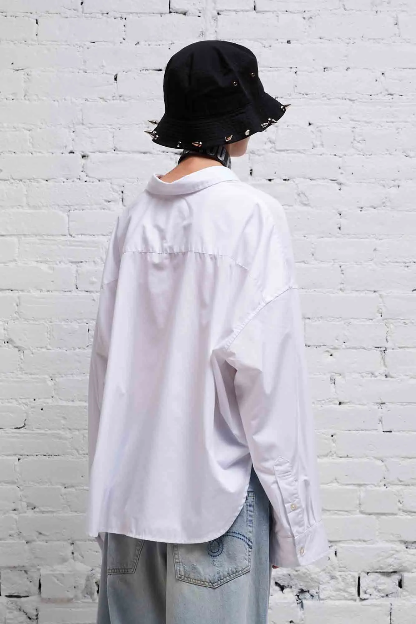 DROP NECK CROPPED SHIRT - WHITE sold by R13 product image thumbnail 4