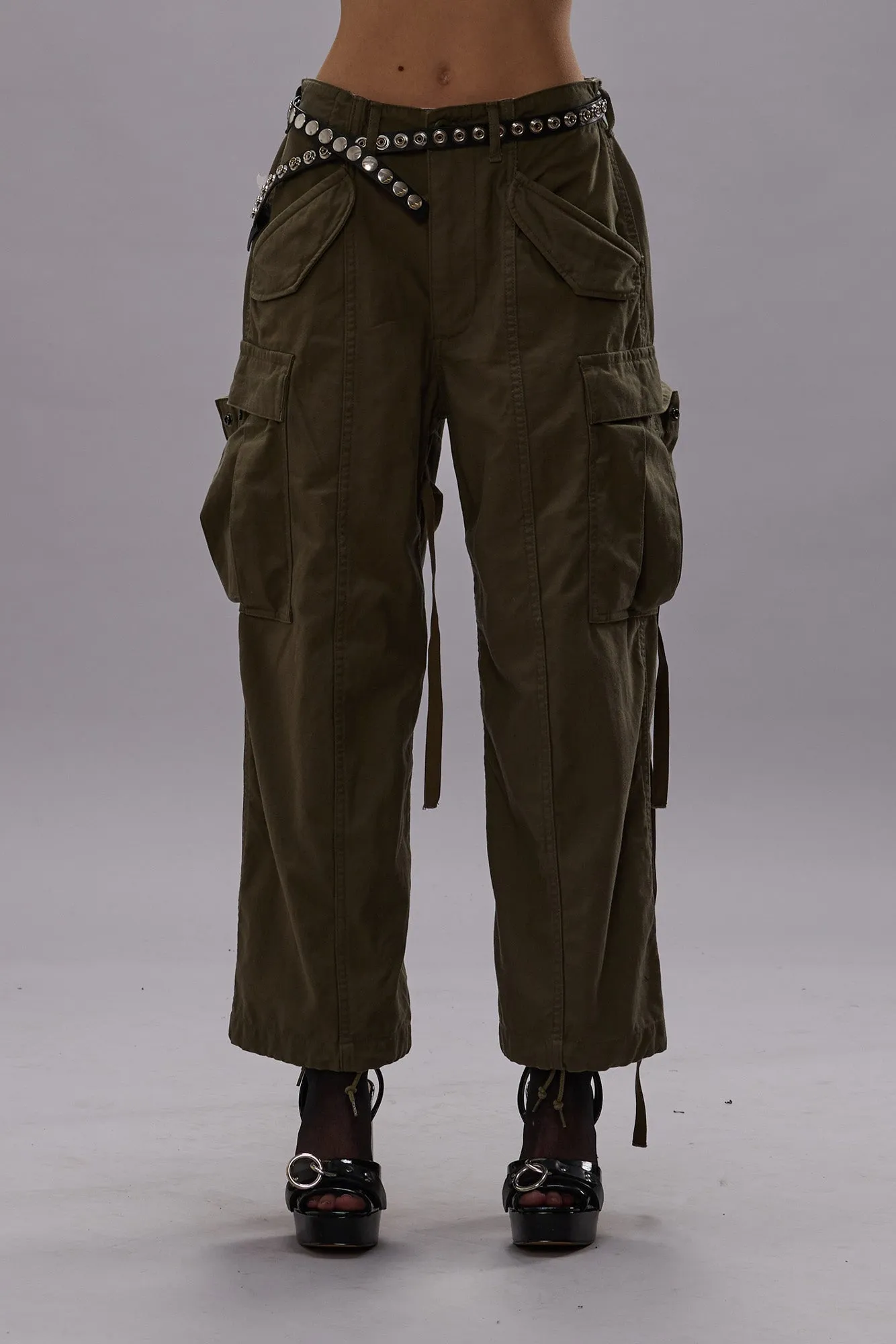 CROPPED CARGO - VINTAGE OLIVE DRAB sold by R13 product image thumbnail 3