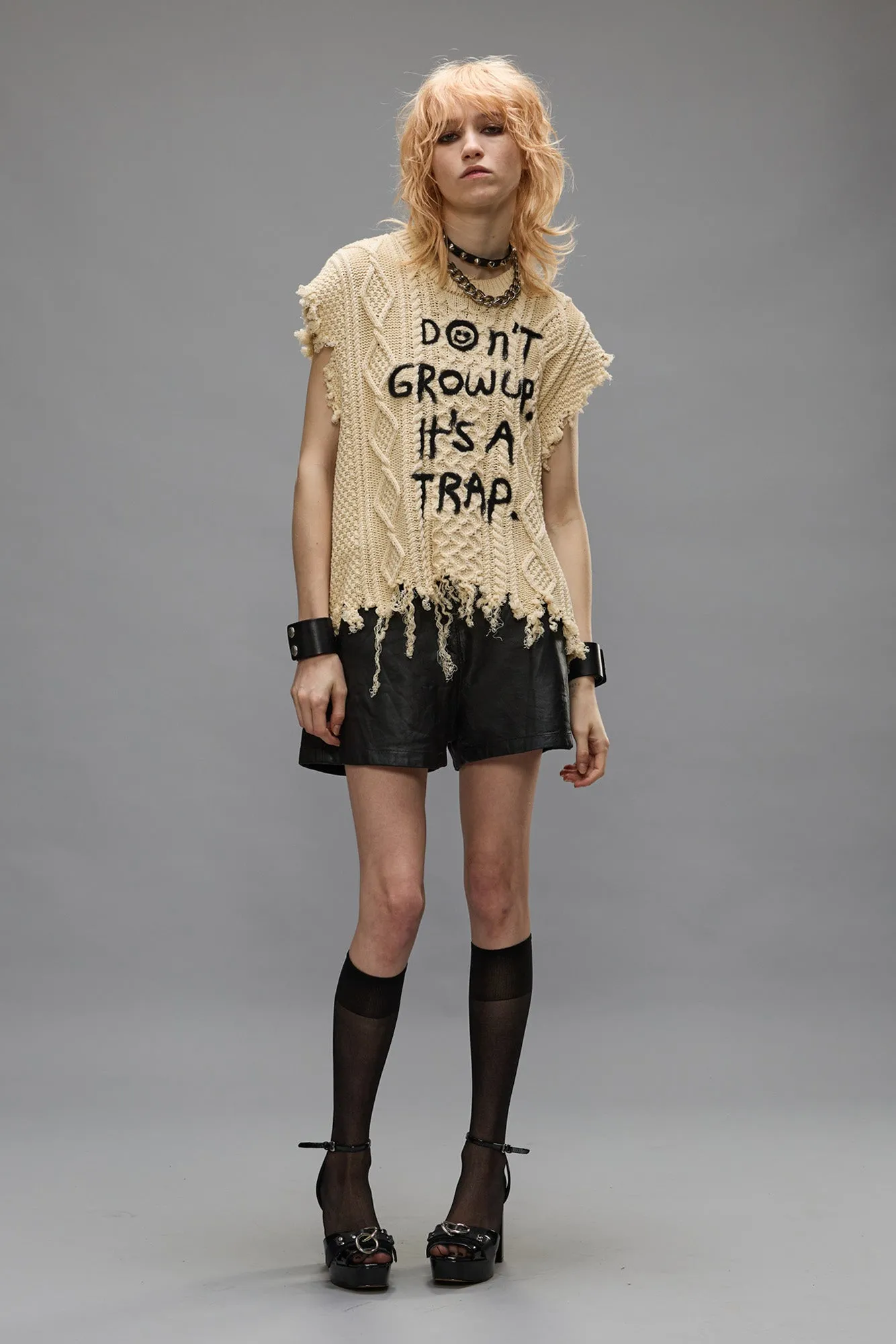 CABLE SWEATER VEST - CREAM sold by R13 product image thumbnail 2