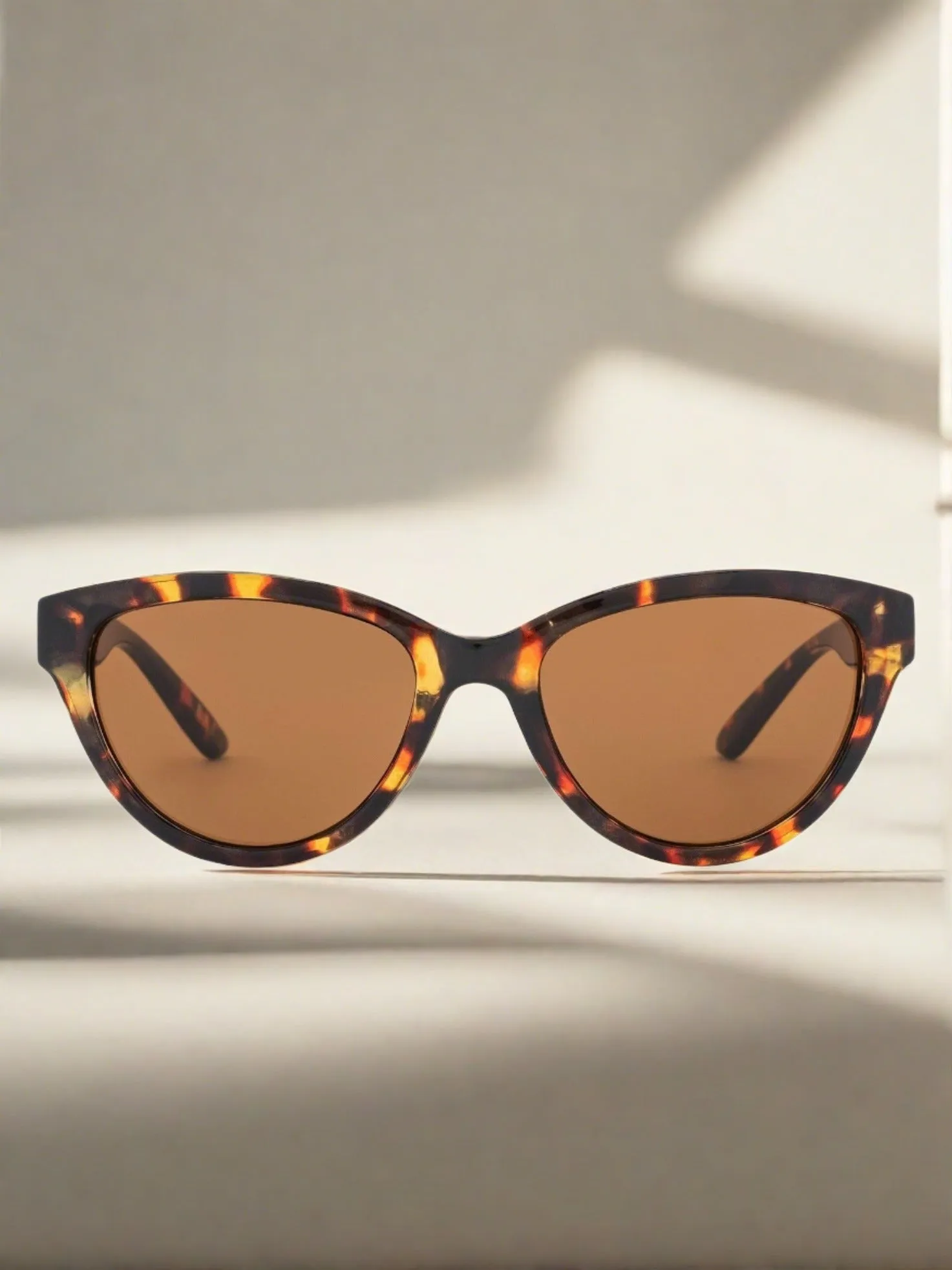 CHLOE Premium Sunglasses with "HELLO SUNSHINE" Signature Font sold by Rae Dunn product image thumbnail 5