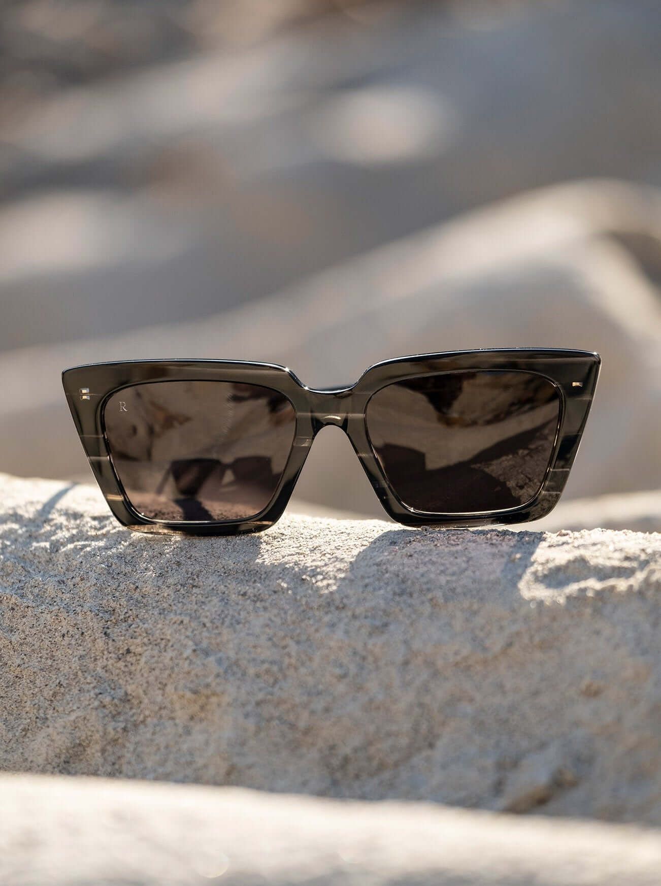 KEERA-Recycled Black / Smoke Polarized-54 sold by RAEN product image thumbnail 4