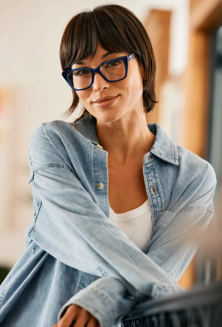 Kalea-Crystal Black / Clear-51 sold by RAEN product image thumbnail 2