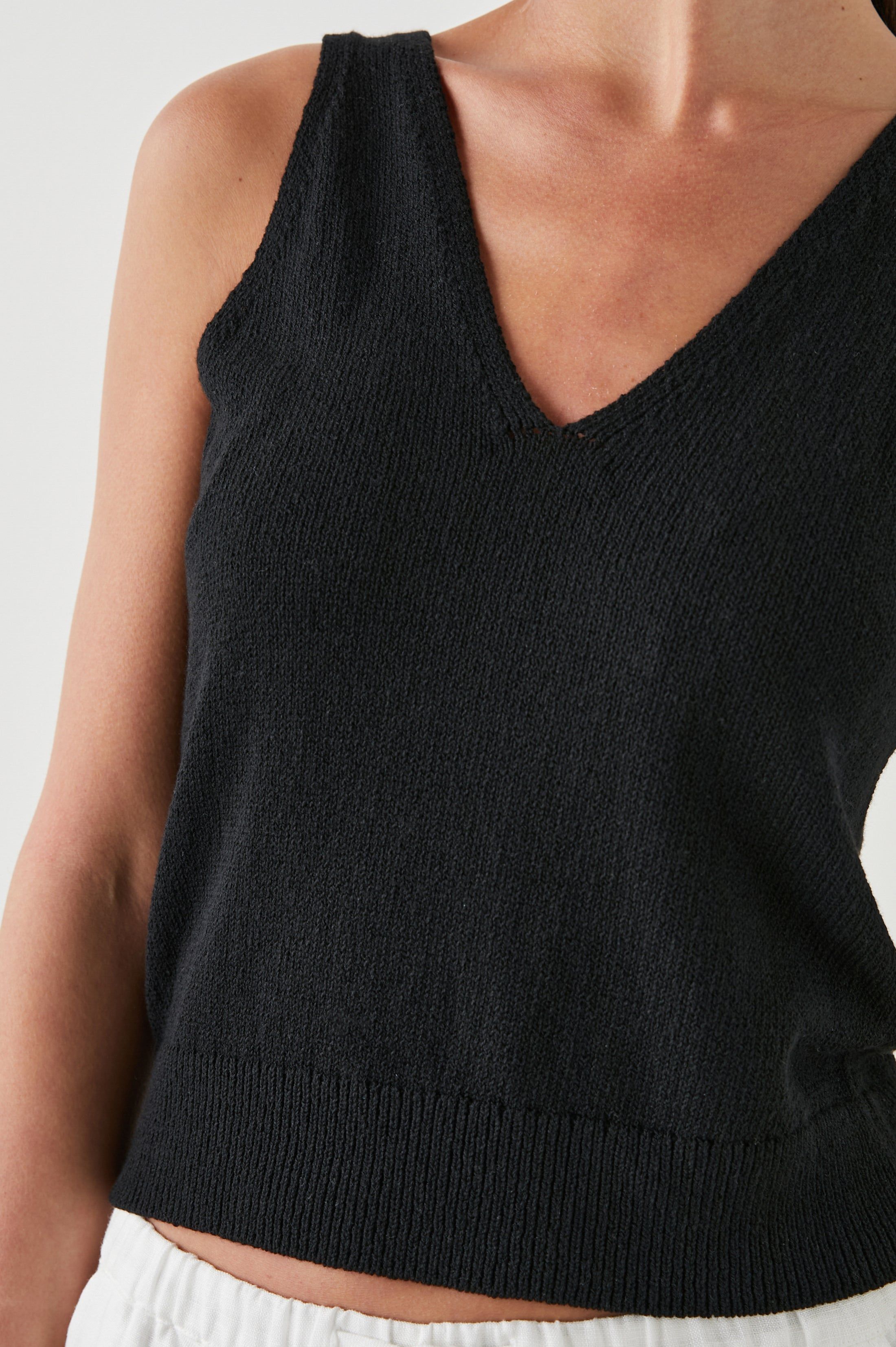MAISE TANK - BLACK sold by Rails product image thumbnail 2