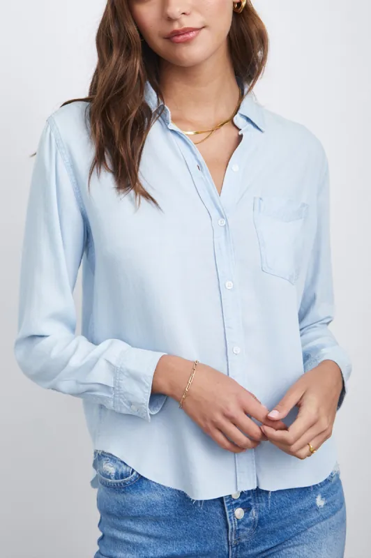 INGRID RAW HEM SHIRT - LIGHT VINTAGE sold by Rails