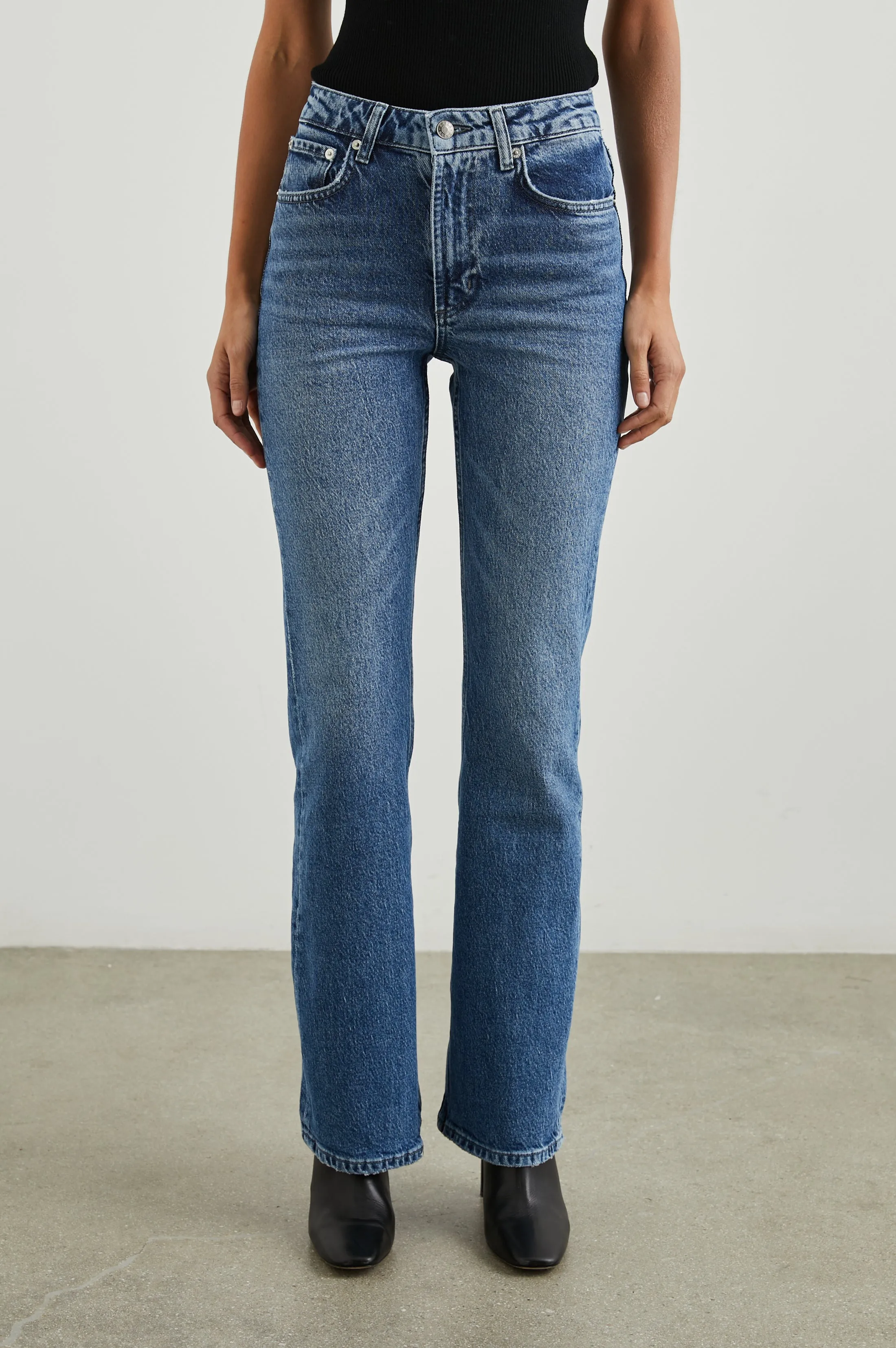 SUNSET SLIM FLARE - TWILIGHT sold by Rails