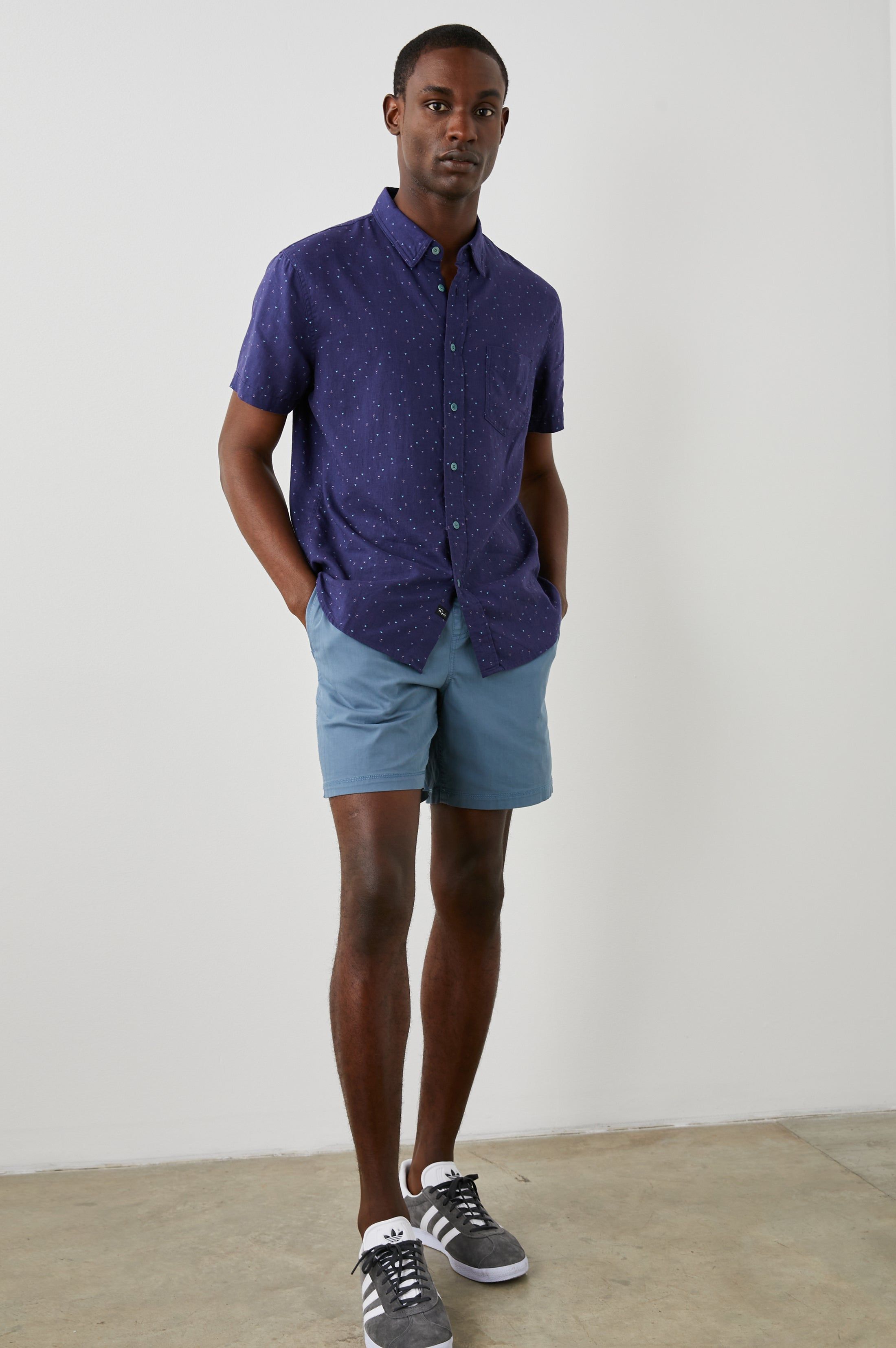 CARSON SHIRT - TRIANGLE GEO RETRO NAVY sold by Rails product image thumbnail 3