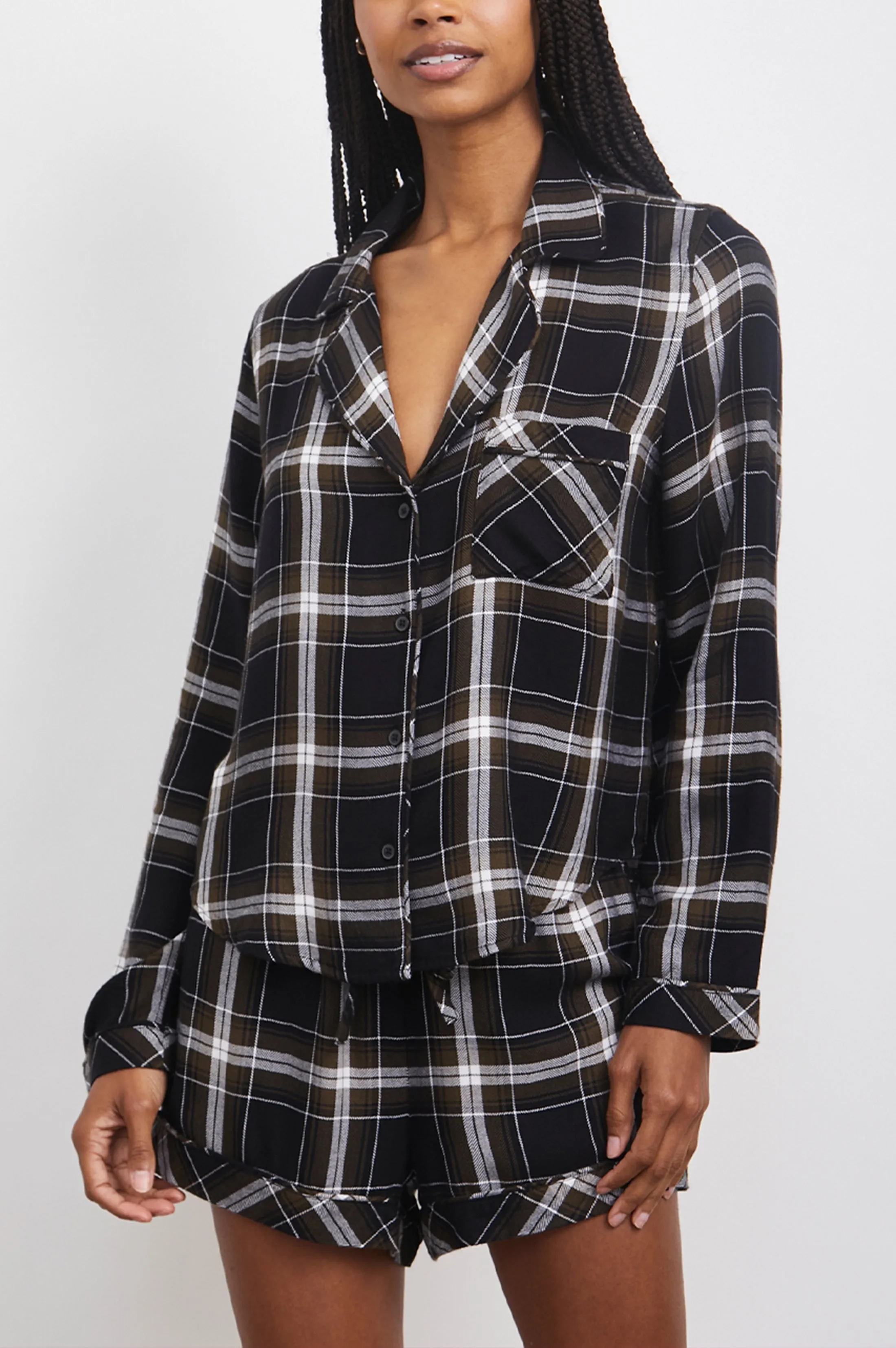 KELLEN PAJAMA SET - WHITE KALAMATA BLACK sold by Rails