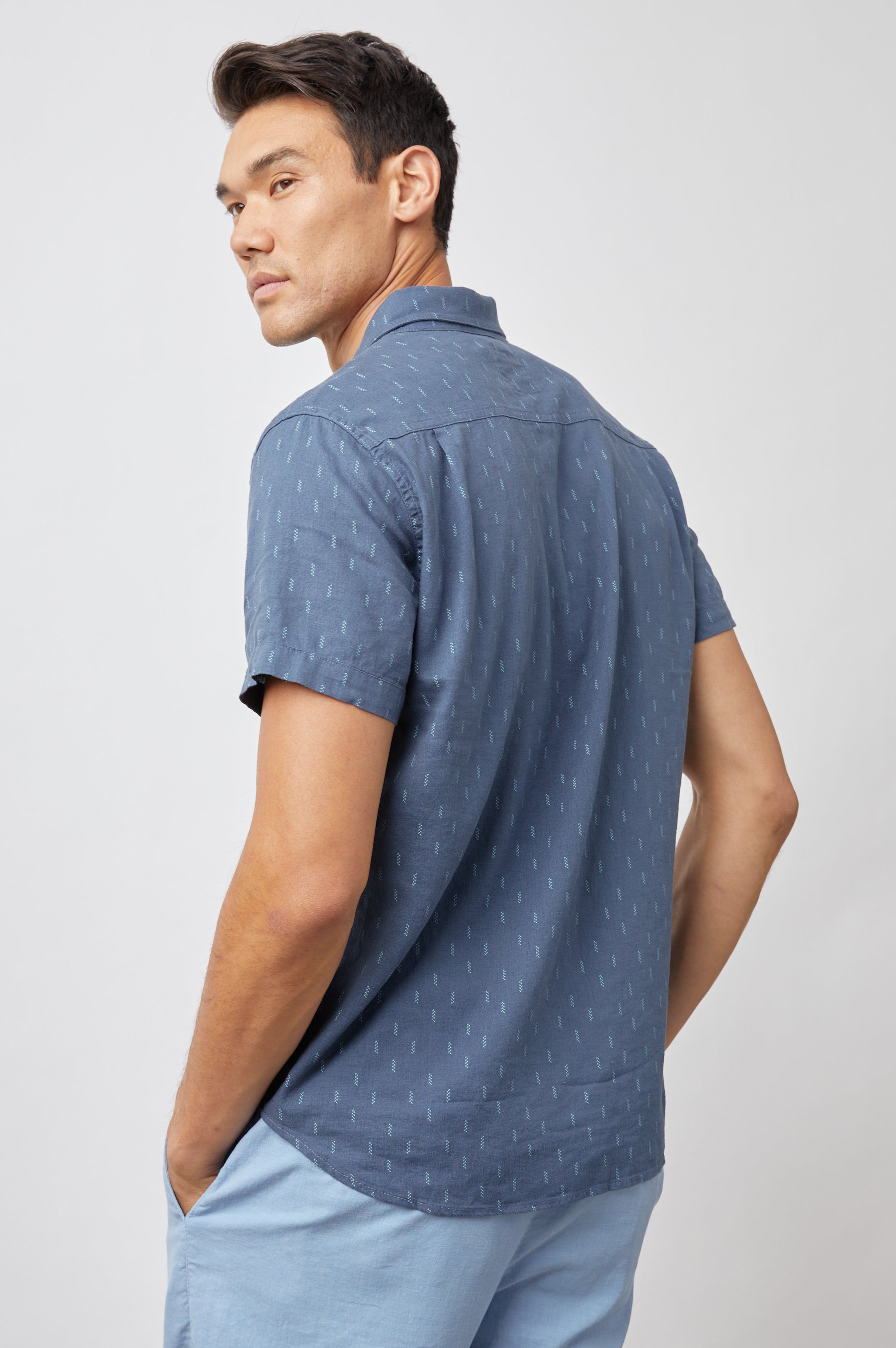 CARSON SHIRT - LOUIS LEAF NAVY GREEN sold by Rails product image thumbnail 6