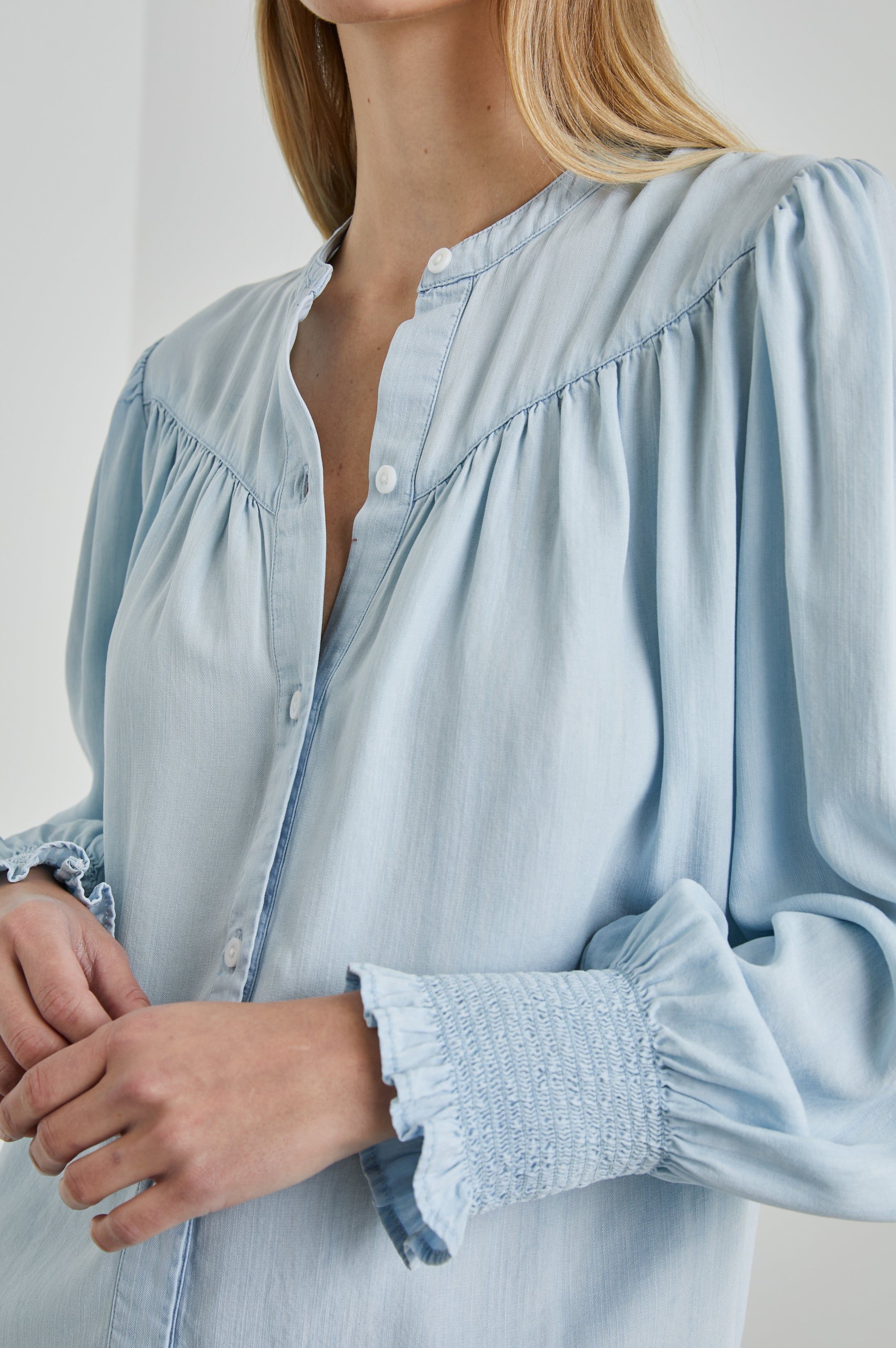 DAPHNE SHIRT - LIGHT VINTAGE sold by Rails product image thumbnail 2