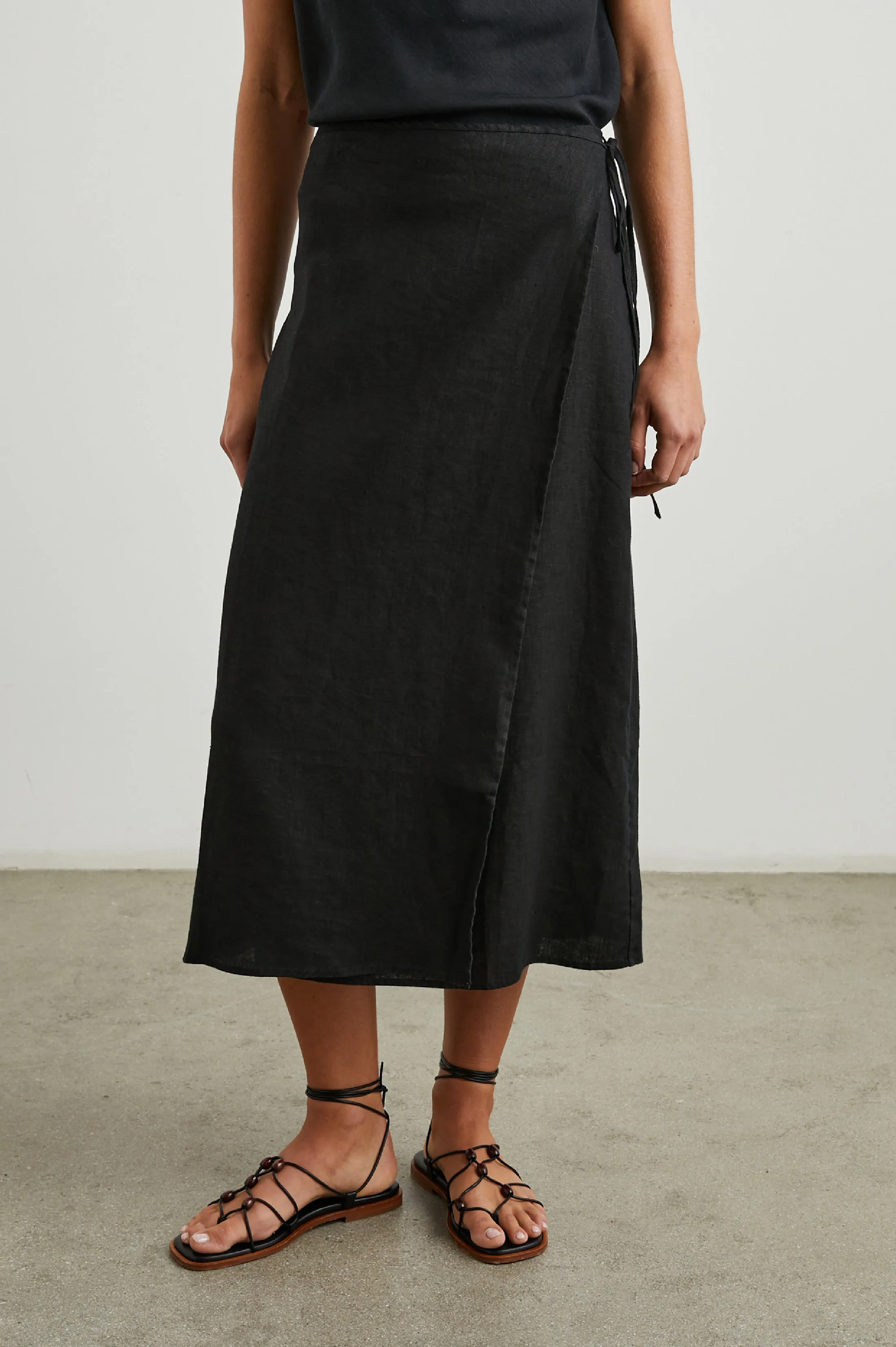CARLY SKIRT - BLACK sold by Rails