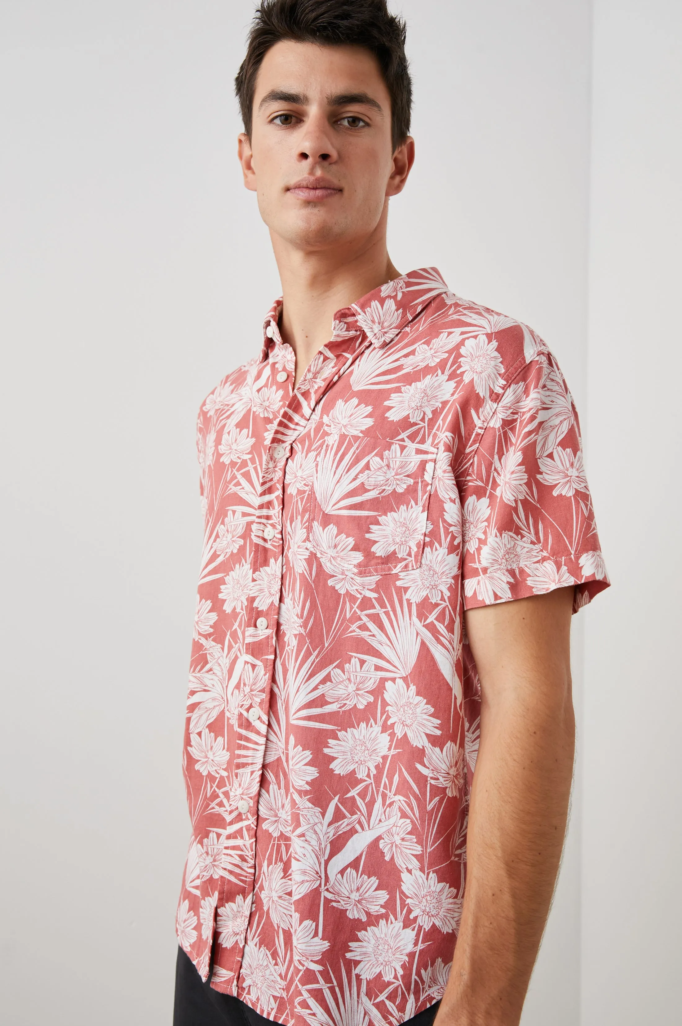 CARSON SHIRT - JUNGLE FOLIAGE RED sold by Rails product image thumbnail 5