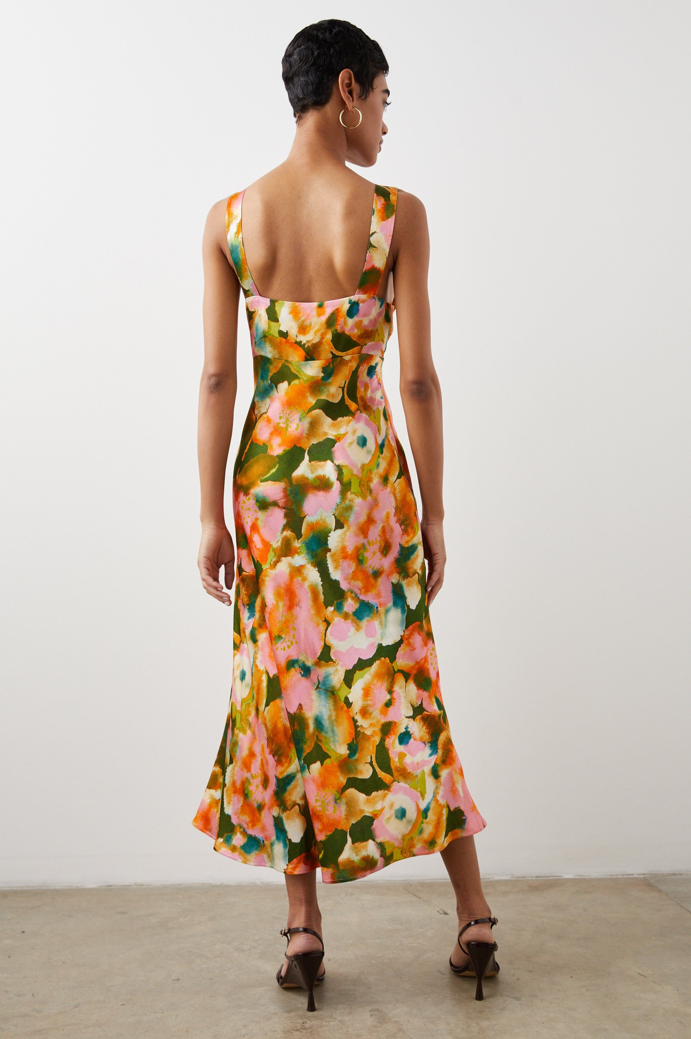JACINDA DRESS - TERRA FLORAL sold by Rails product image thumbnail 4