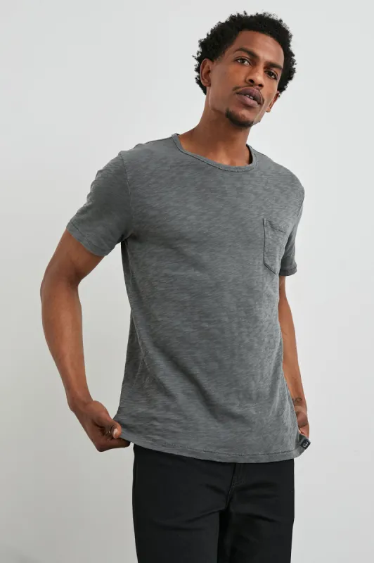 SKIPPER T-SHIRT - WASHED BLACK sold by Rails